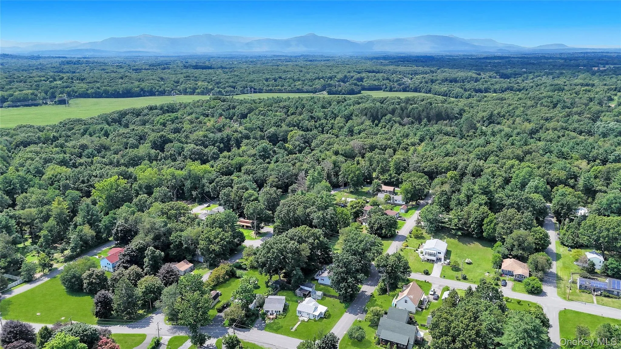 34 Shore Drive, Livingston, NY, 2 Bedrooms Bedrooms, 4 Rooms Rooms,1 BathroomBathrooms,Residential,For Rent,Shore,0,1033202 34 Shore Drive, Livingston, NY, 2 Bedrooms Bedrooms, 4 Rooms Rooms,1 BathroomBathrooms,Residential,For Rent,Shore,0,1033202