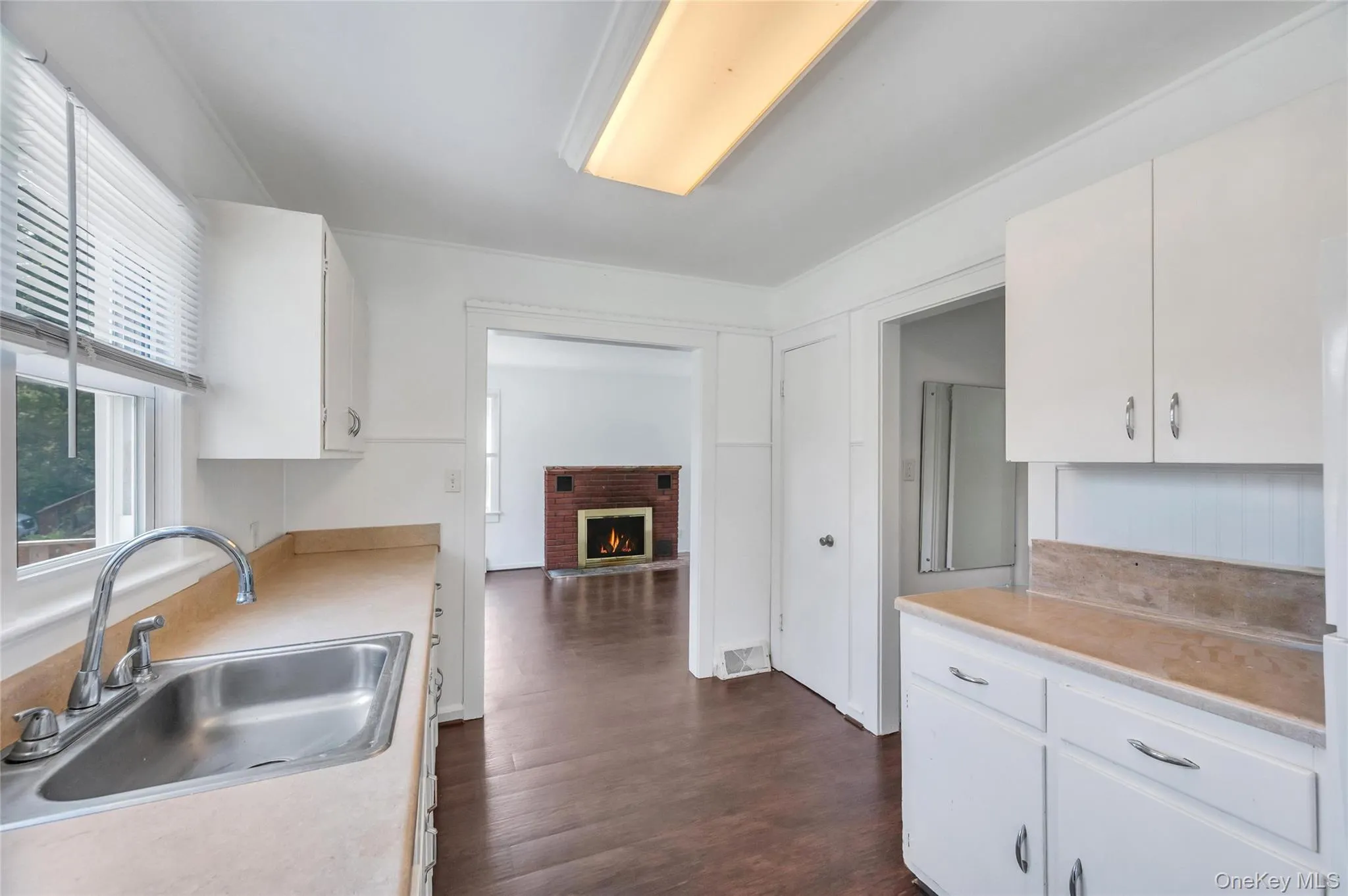 34 Shore Drive, Livingston, NY, 2 Bedrooms Bedrooms, 4 Rooms Rooms,1 BathroomBathrooms,Residential,For Rent,Shore,0,1033202 34 Shore Drive, Livingston, NY, 2 Bedrooms Bedrooms, 4 Rooms Rooms,1 BathroomBathrooms,Residential,For Rent,Shore,0,1033202