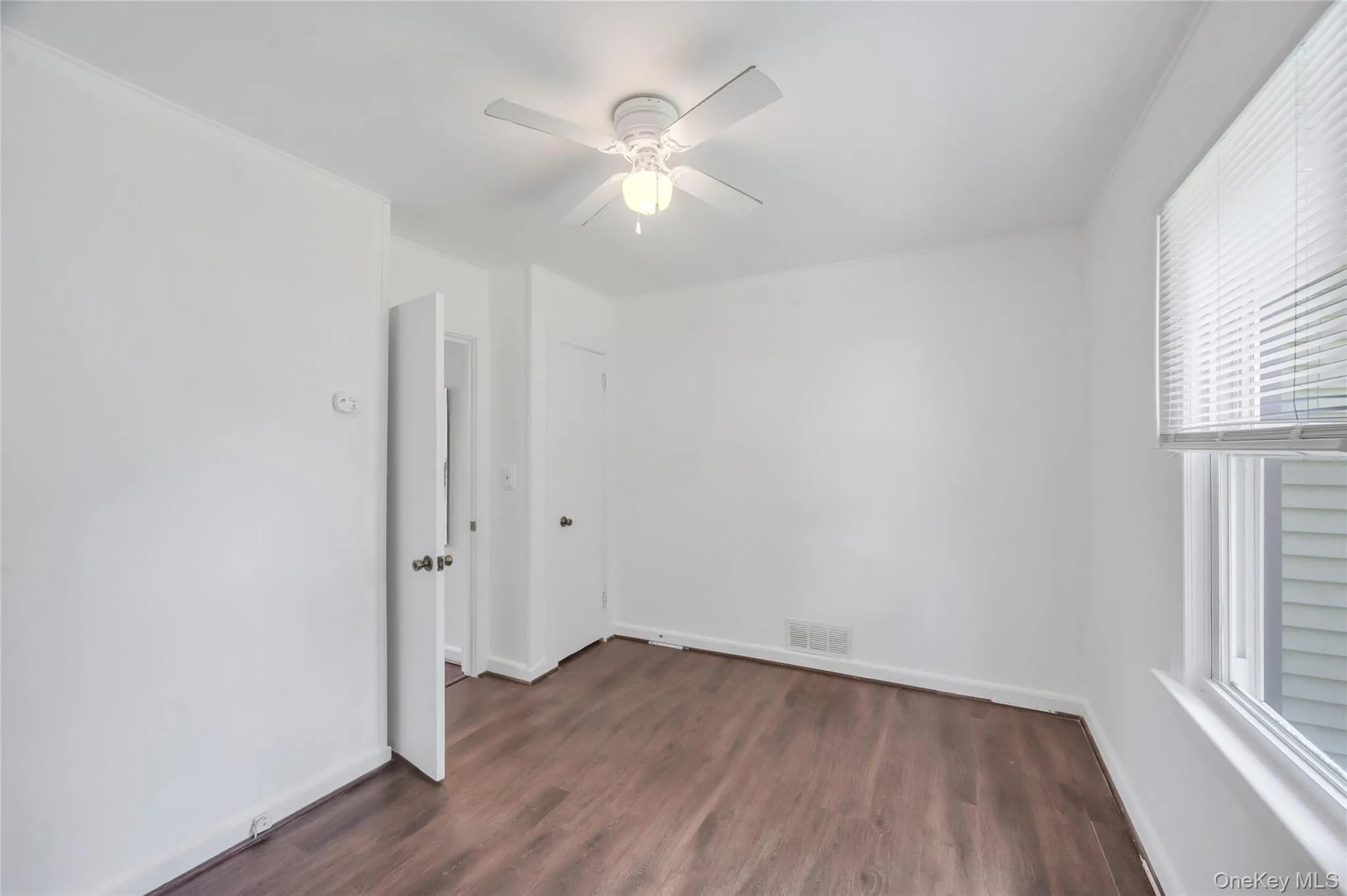 34 Shore Drive, Livingston, NY, 2 Bedrooms Bedrooms, 4 Rooms Rooms,1 BathroomBathrooms,Residential,For Rent,Shore,0,1033202 34 Shore Drive, Livingston, NY, 2 Bedrooms Bedrooms, 4 Rooms Rooms,1 BathroomBathrooms,Residential,For Rent,Shore,0,1033202