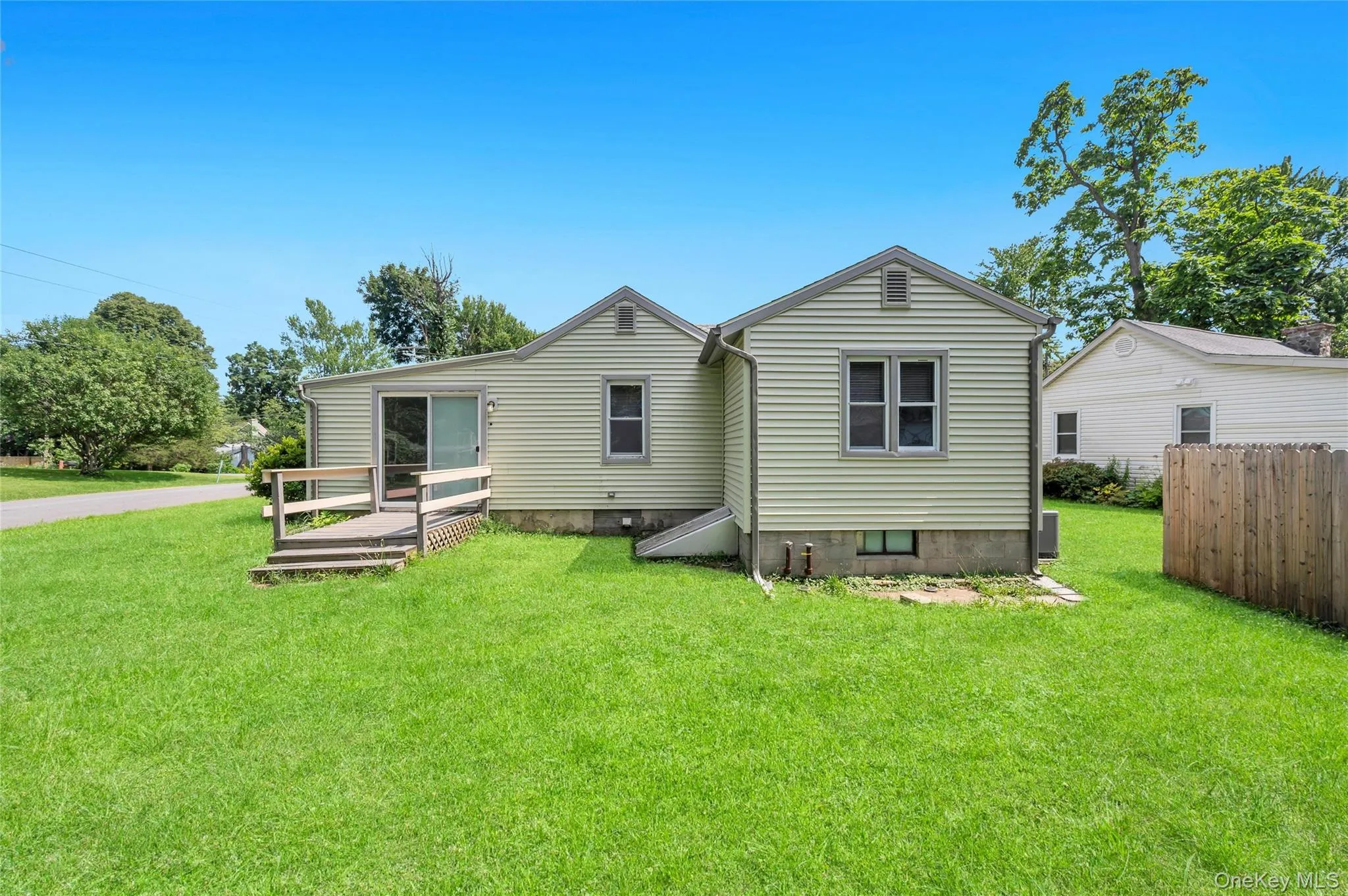 34 Shore Drive, Livingston, NY, 2 Bedrooms Bedrooms, 4 Rooms Rooms,1 BathroomBathrooms,Residential,For Rent,Shore,0,1033202 34 Shore Drive, Livingston, NY, 2 Bedrooms Bedrooms, 4 Rooms Rooms,1 BathroomBathrooms,Residential,For Rent,Shore,0,1033202