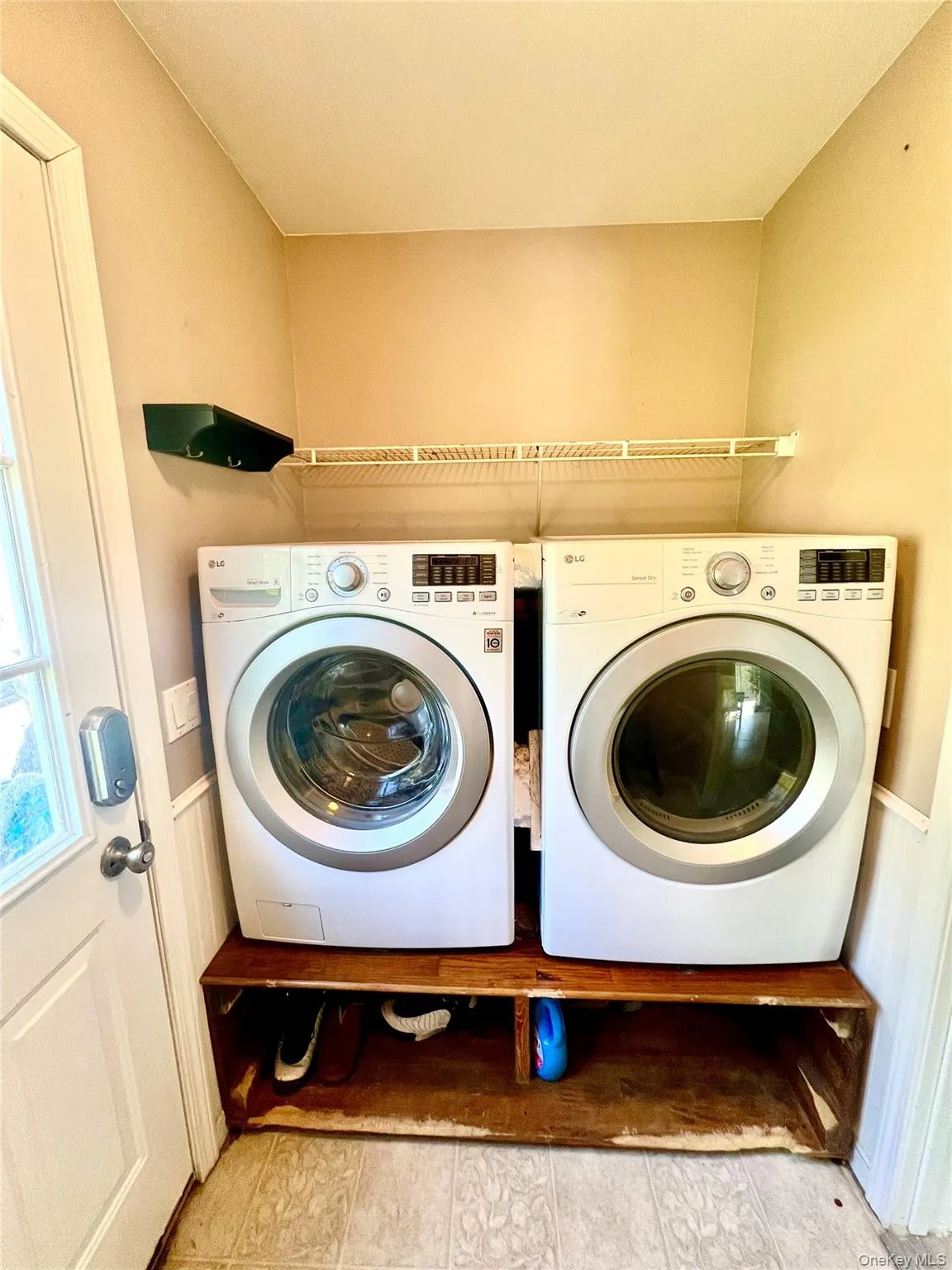3222 New Prospect Road, Shawangunk, NY, 3 Bedrooms Bedrooms, 8 Rooms Rooms,2 BathroomsBathrooms,Residential Lease,For Rent,New Prospect,0,1033207 3222 New Prospect Road, Shawangunk, NY, 3 Bedrooms Bedrooms, 8 Rooms Rooms,2 BathroomsBathrooms,Residential Lease,For Rent,New Prospect,0,1033207