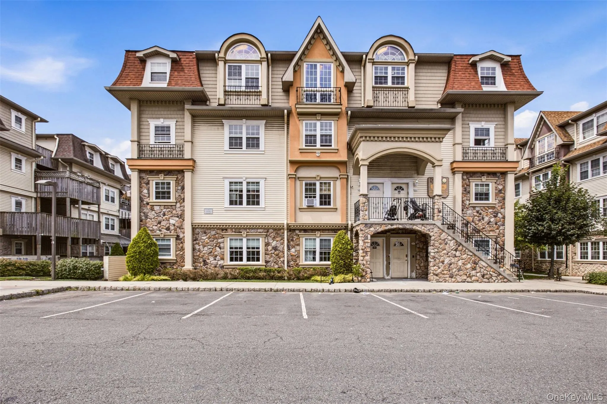 16 Elm Street, Ramapo, NY, 4 Bedrooms Bedrooms, 9 Rooms Rooms,2 BathroomsBathrooms,Residential,For Rent,Elm,0,1033208 16 Elm Street, Ramapo, NY, 4 Bedrooms Bedrooms, 9 Rooms Rooms,2 BathroomsBathrooms,Residential,For Rent,Elm,0,1033208