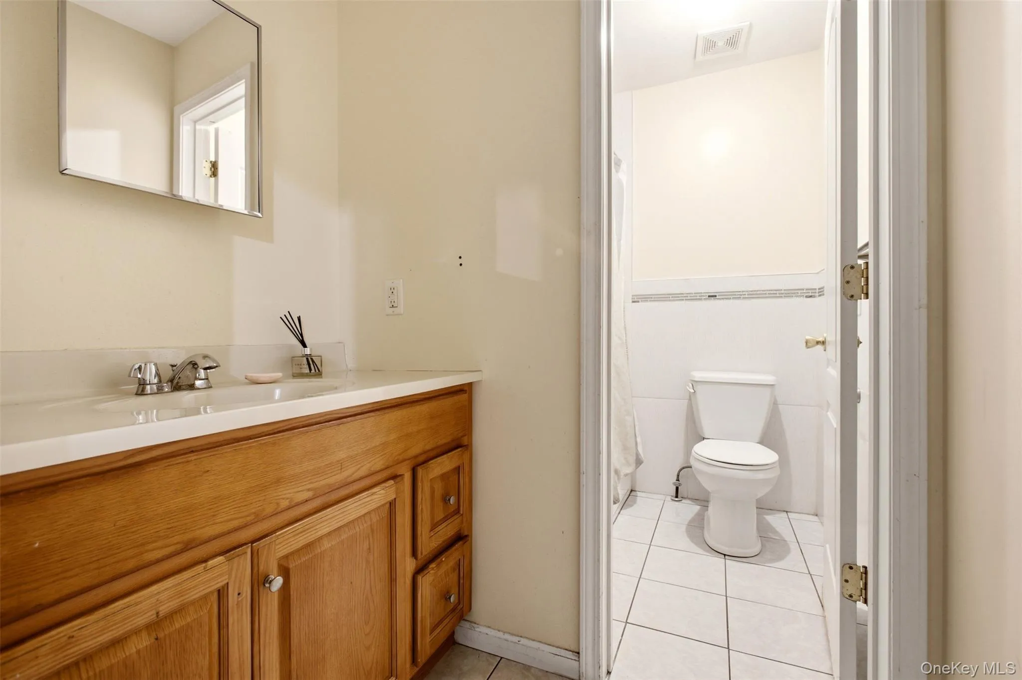 16 Elm Street, Ramapo, NY, 4 Bedrooms Bedrooms, 9 Rooms Rooms,2 BathroomsBathrooms,Residential,For Rent,Elm,0,1033208 16 Elm Street, Ramapo, NY, 4 Bedrooms Bedrooms, 9 Rooms Rooms,2 BathroomsBathrooms,Residential,For Rent,Elm,0,1033208