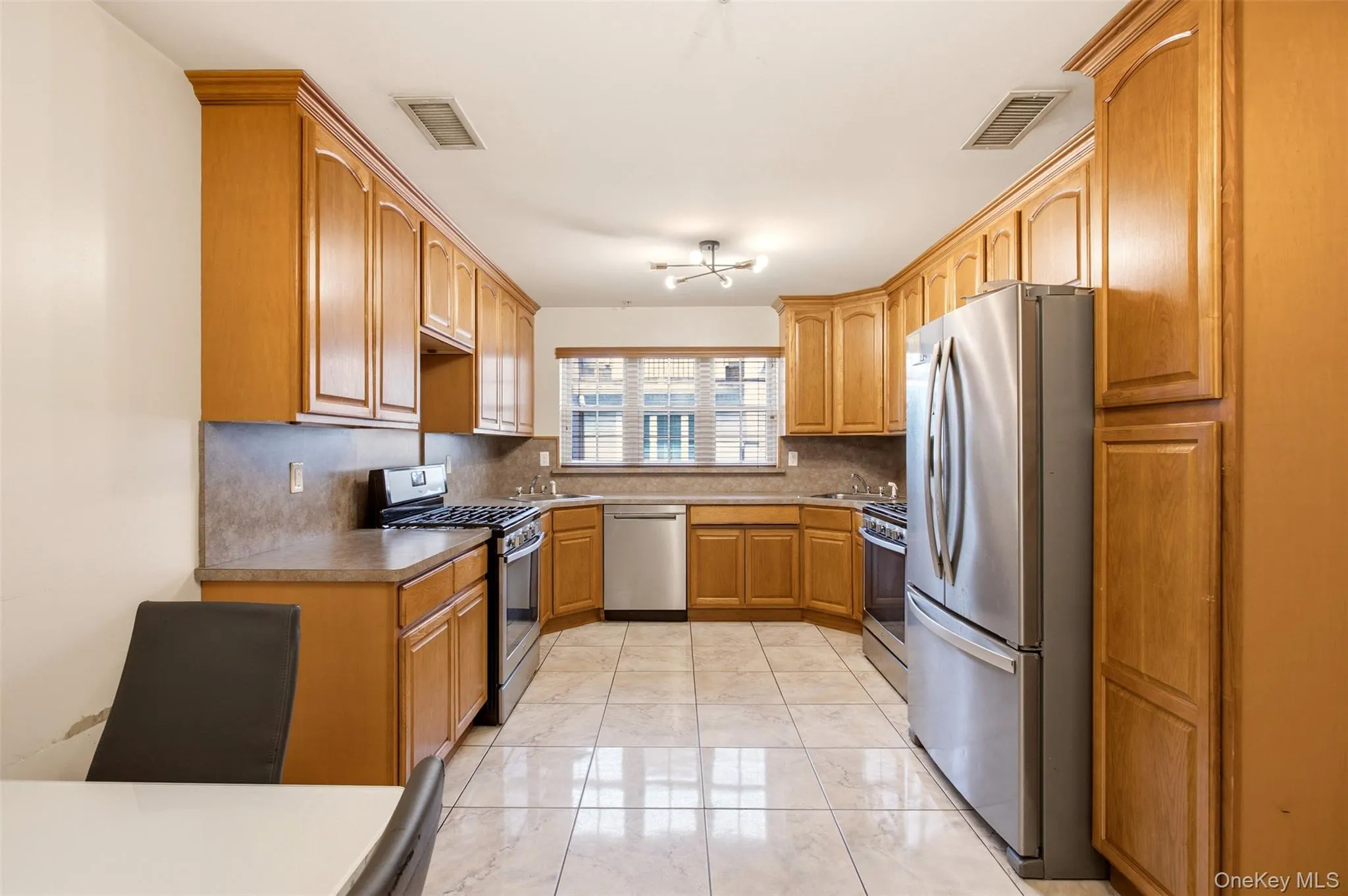16 Elm Street, Ramapo, NY, 4 Bedrooms Bedrooms, 9 Rooms Rooms,2 BathroomsBathrooms,Residential,For Rent,Elm,0,1033208 16 Elm Street, Ramapo, NY, 4 Bedrooms Bedrooms, 9 Rooms Rooms,2 BathroomsBathrooms,Residential,For Rent,Elm,0,1033208