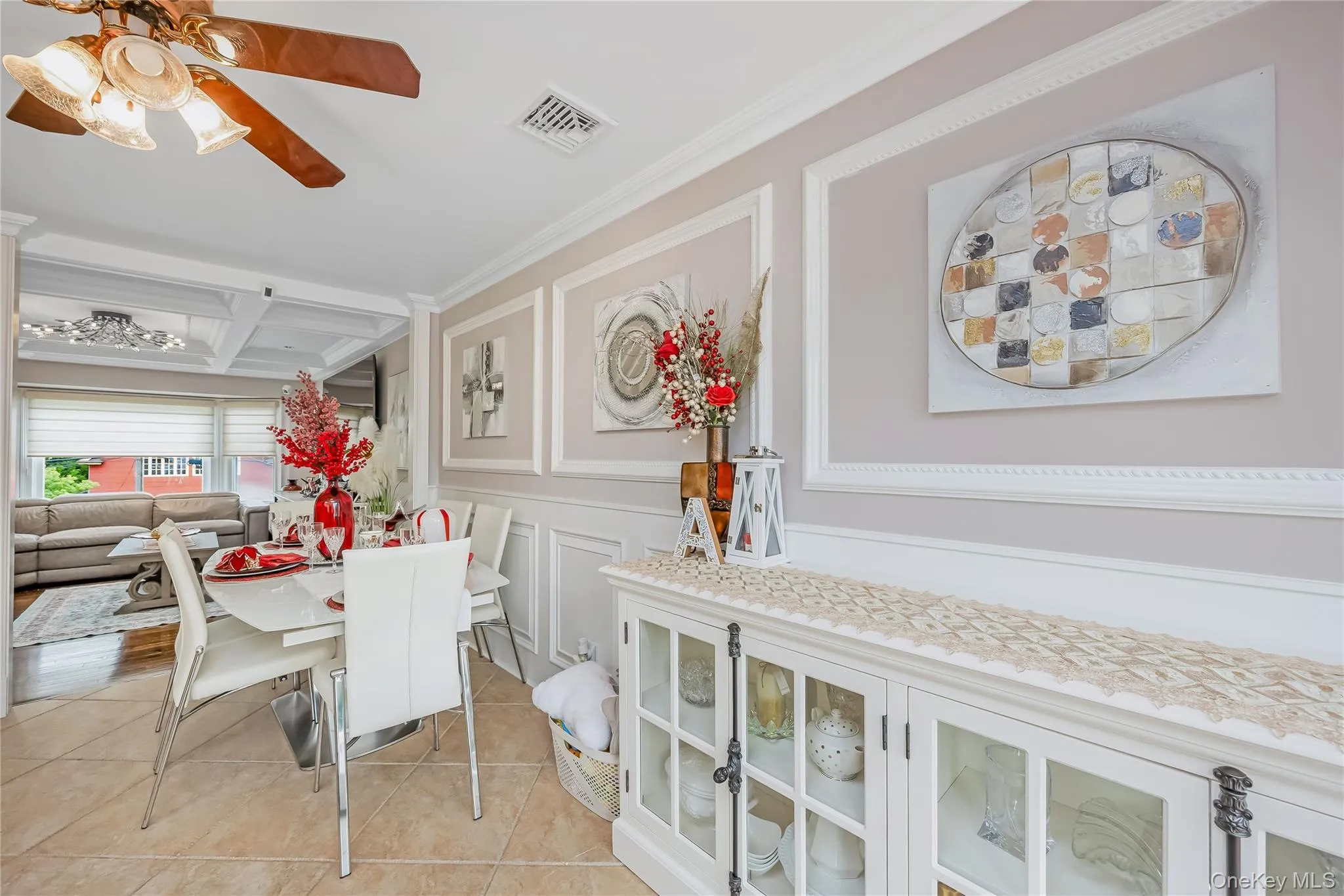 17 Lincoln Avenue, Oyster Bay, NY, 4 Bedrooms Bedrooms, 12 Rooms Rooms,3 BathroomsBathrooms,Residential,For Rent,Lincoln,0,1033212 17 Lincoln Avenue, Oyster Bay, NY, 4 Bedrooms Bedrooms, 12 Rooms Rooms,3 BathroomsBathrooms,Residential,For Rent,Lincoln,0,1033212