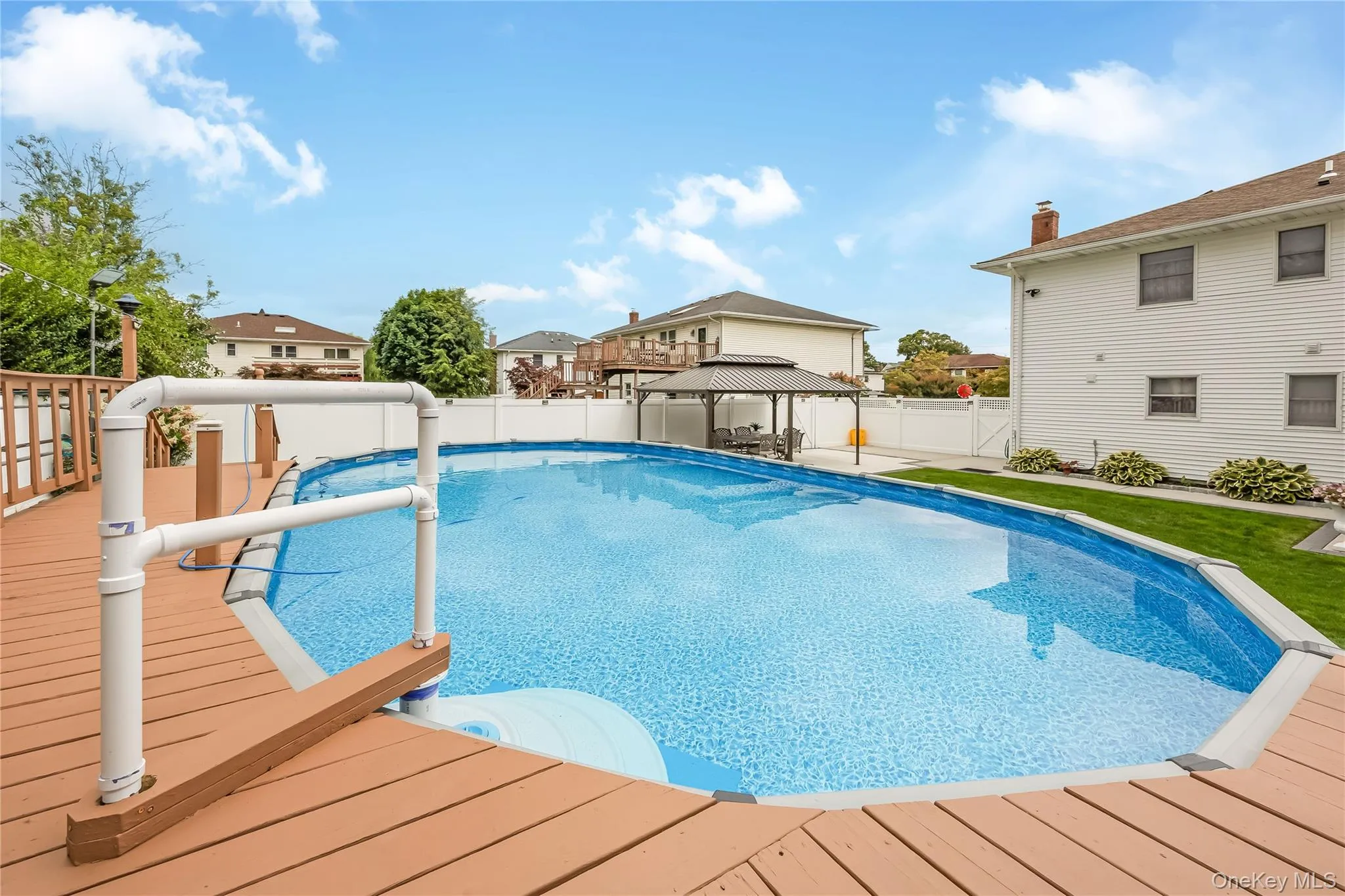 17 Lincoln Avenue, Oyster Bay, NY, 4 Bedrooms Bedrooms, 12 Rooms Rooms,3 BathroomsBathrooms,Residential,For Rent,Lincoln,0,1033212 17 Lincoln Avenue, Oyster Bay, NY, 4 Bedrooms Bedrooms, 12 Rooms Rooms,3 BathroomsBathrooms,Residential,For Rent,Lincoln,0,1033212