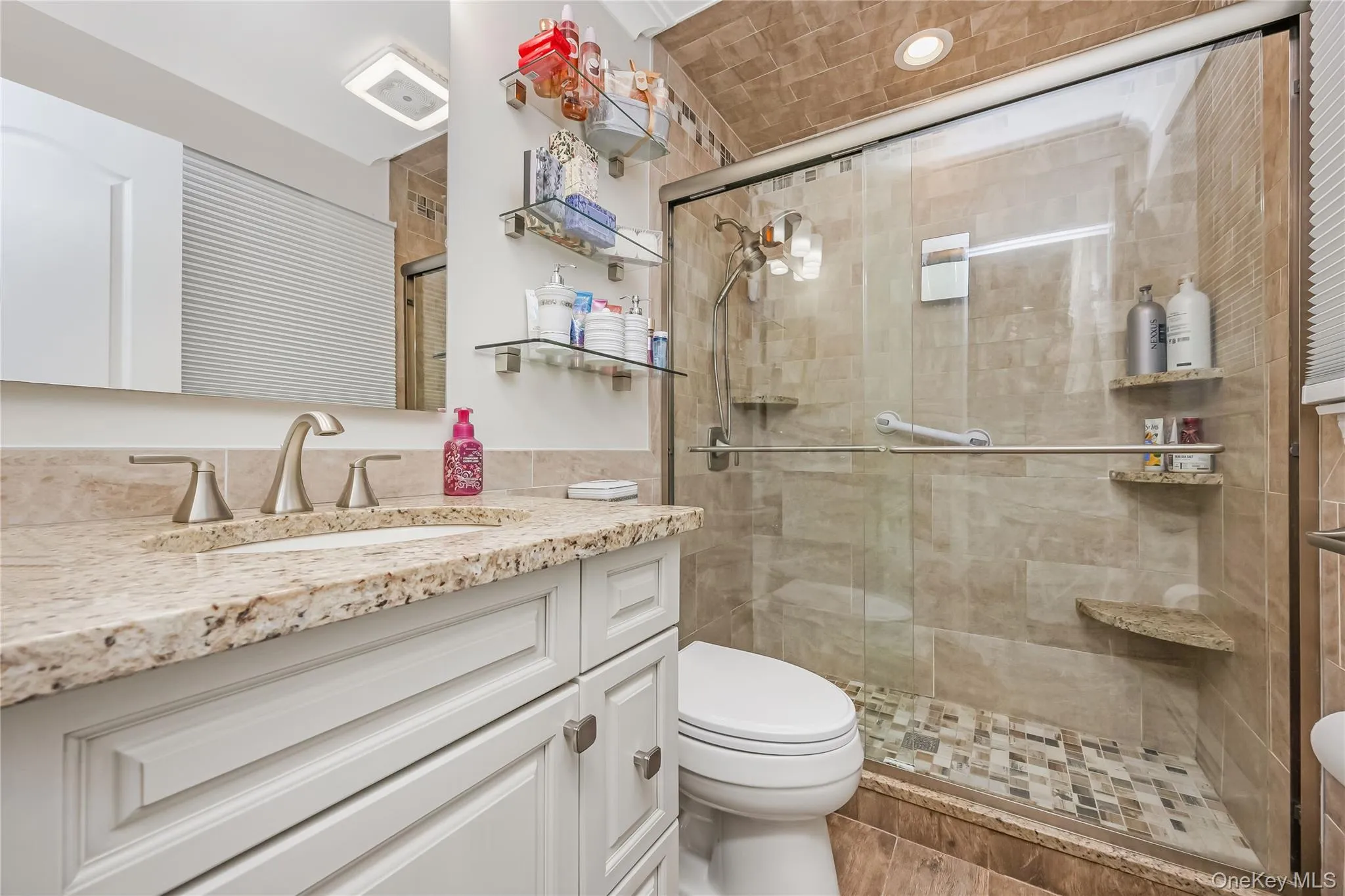 17 Lincoln Avenue, Oyster Bay, NY, 4 Bedrooms Bedrooms, 12 Rooms Rooms,3 BathroomsBathrooms,Residential,For Rent,Lincoln,0,1033212 17 Lincoln Avenue, Oyster Bay, NY, 4 Bedrooms Bedrooms, 12 Rooms Rooms,3 BathroomsBathrooms,Residential,For Rent,Lincoln,0,1033212