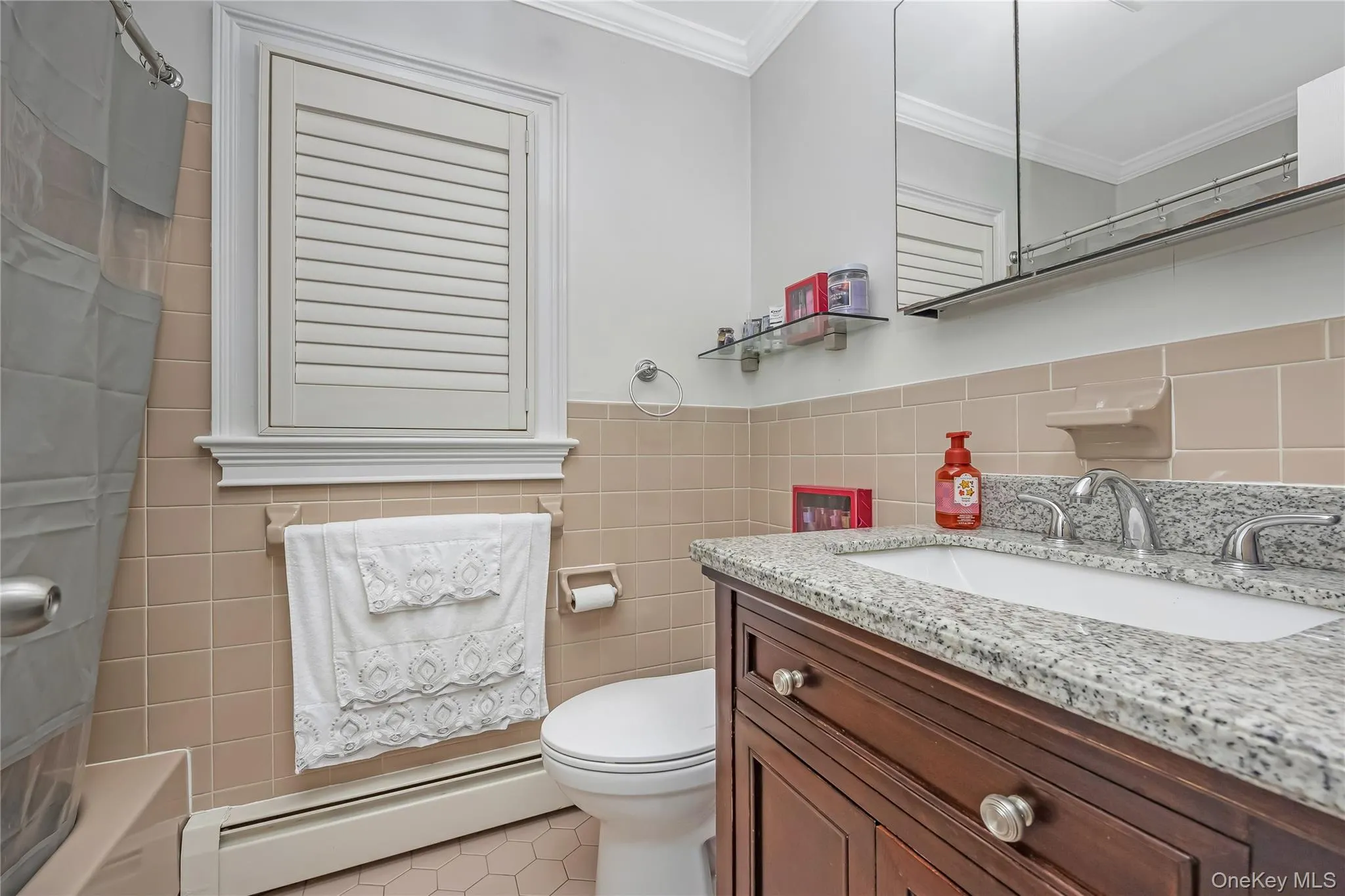 17 Lincoln Avenue, Oyster Bay, NY, 4 Bedrooms Bedrooms, 12 Rooms Rooms,3 BathroomsBathrooms,Residential,For Rent,Lincoln,0,1033212 17 Lincoln Avenue, Oyster Bay, NY, 4 Bedrooms Bedrooms, 12 Rooms Rooms,3 BathroomsBathrooms,Residential,For Rent,Lincoln,0,1033212