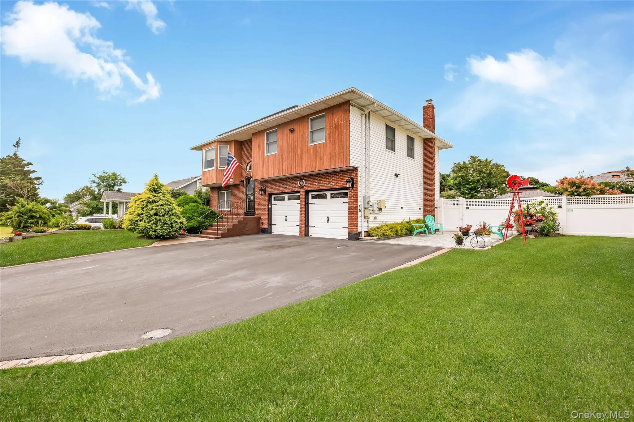 17 Lincoln Avenue, Oyster Bay, NY, 4 Bedrooms Bedrooms, 12 Rooms Rooms,3 BathroomsBathrooms,Residential,For Rent,Lincoln,0,1033212 17 Lincoln Avenue, Oyster Bay, NY, 4 Bedrooms Bedrooms, 12 Rooms Rooms,3 BathroomsBathrooms,Residential,For Rent,Lincoln,0,1033212