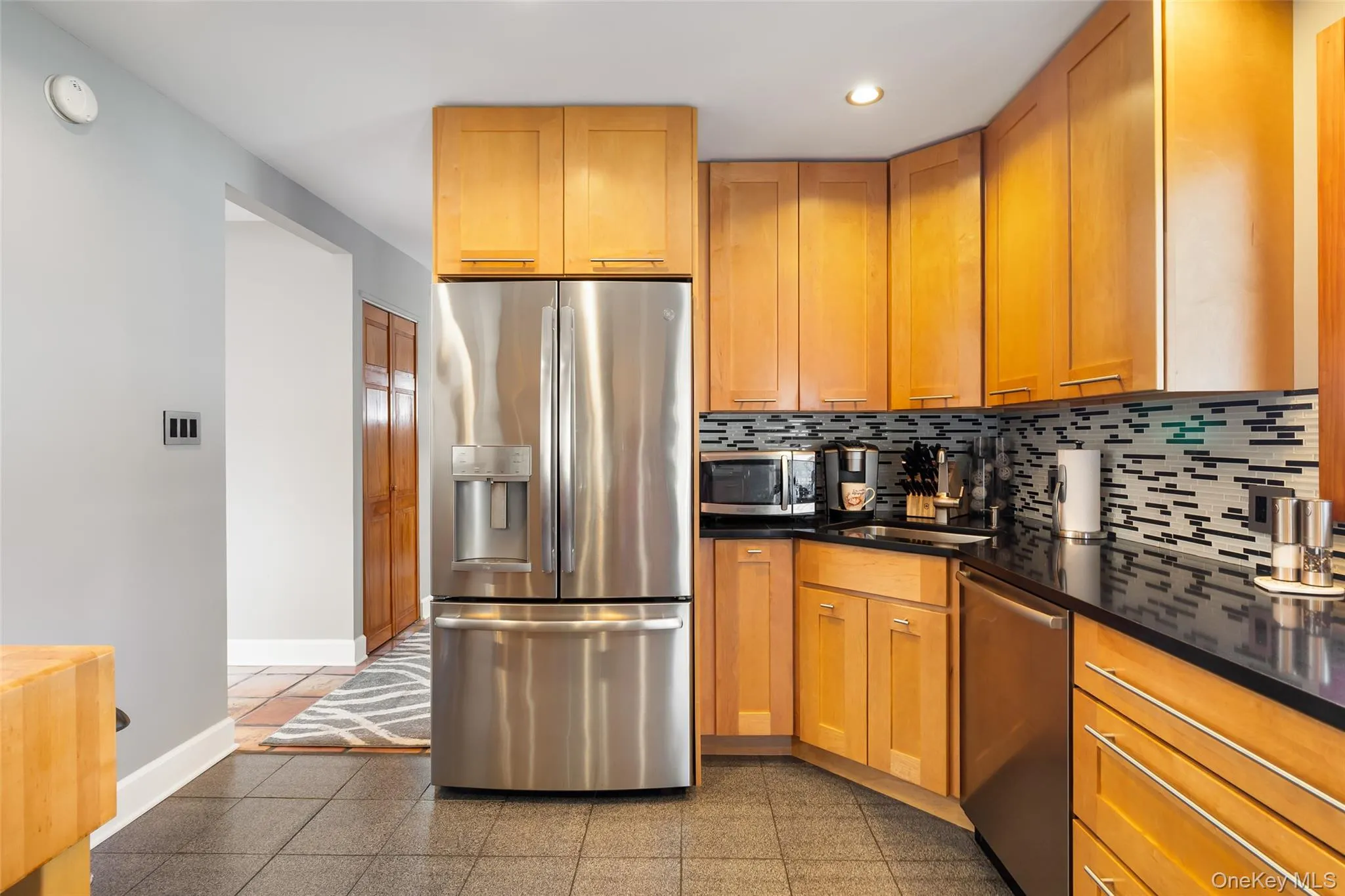 2100 North Drive, Hempstead, NY, 3 Bedrooms Bedrooms, 6 Rooms Rooms,1 BathroomBathrooms,Residential,For Rent,North,0,1033217 2100 North Drive, Hempstead, NY, 3 Bedrooms Bedrooms, 6 Rooms Rooms,1 BathroomBathrooms,Residential,For Rent,North,0,1033217