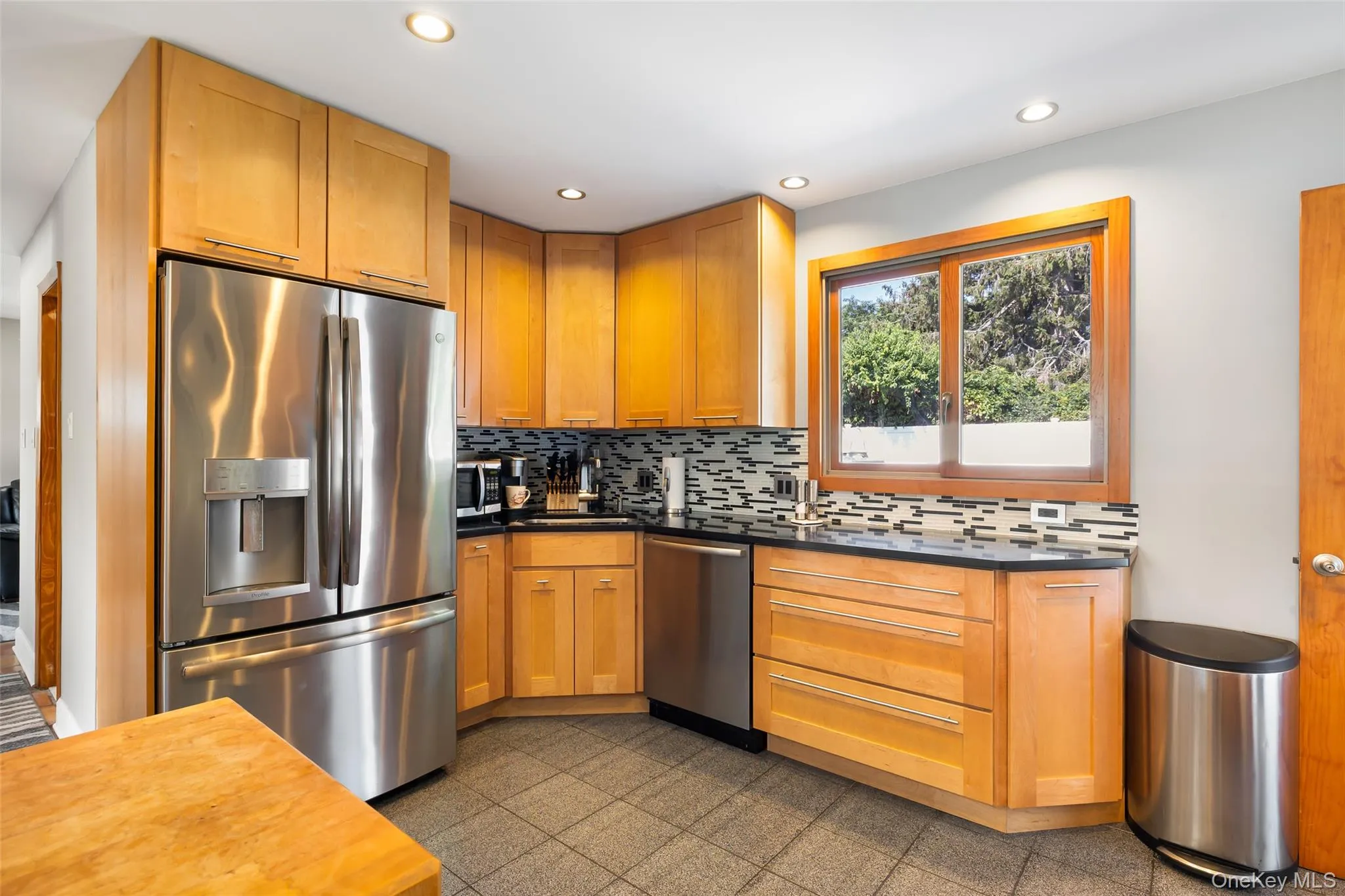 2100 North Drive, Hempstead, NY, 3 Bedrooms Bedrooms, 6 Rooms Rooms,1 BathroomBathrooms,Residential,For Rent,North,0,1033217 2100 North Drive, Hempstead, NY, 3 Bedrooms Bedrooms, 6 Rooms Rooms,1 BathroomBathrooms,Residential,For Rent,North,0,1033217