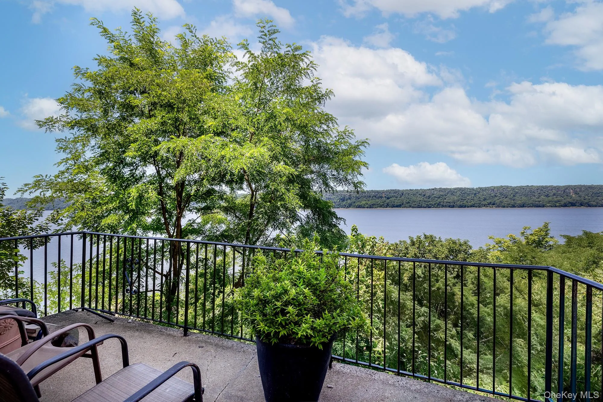 2501 Palisade Avenue, New York, NY, 3 Bedrooms Bedrooms, 6 Rooms Rooms,2 BathroomsBathrooms,Residential,For Rent,Palisade,0,1033219 2501 Palisade Avenue, New York, NY, 3 Bedrooms Bedrooms, 6 Rooms Rooms,2 BathroomsBathrooms,Residential,For Rent,Palisade,0,1033219