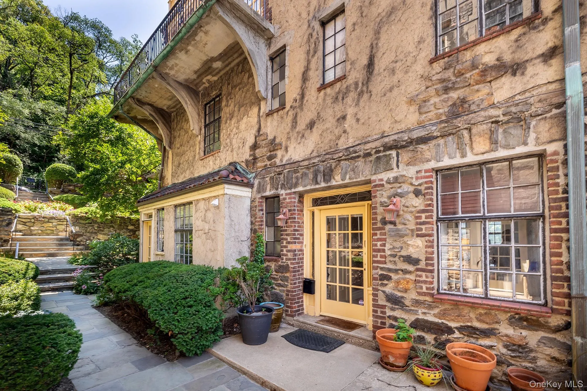 2501 Palisade Avenue, New York, NY, 3 Bedrooms Bedrooms, 6 Rooms Rooms,2 BathroomsBathrooms,Residential,For Rent,Palisade,0,1033219 2501 Palisade Avenue, New York, NY, 3 Bedrooms Bedrooms, 6 Rooms Rooms,2 BathroomsBathrooms,Residential,For Rent,Palisade,0,1033219