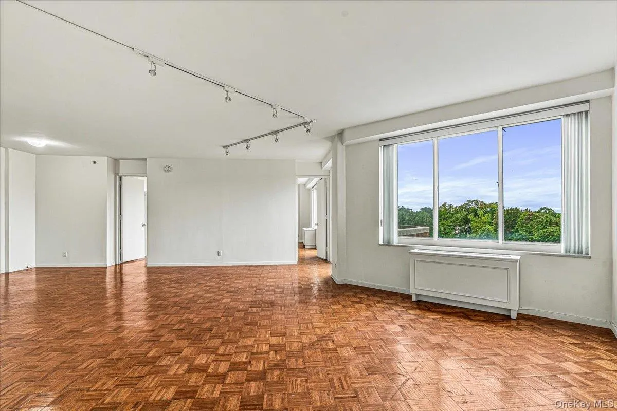 100 Hilton Avenue, Hempstead, NY, 1 Bedroom Bedrooms, 4 Room Rooms,1 BathroomBathrooms,Residential Lease,For Rent,Hilton,0,1033220 100 Hilton Avenue, Hempstead, NY, 1 Bedroom Bedrooms, 4 Room Rooms,1 BathroomBathrooms,Residential Lease,For Rent,Hilton,0,1033220