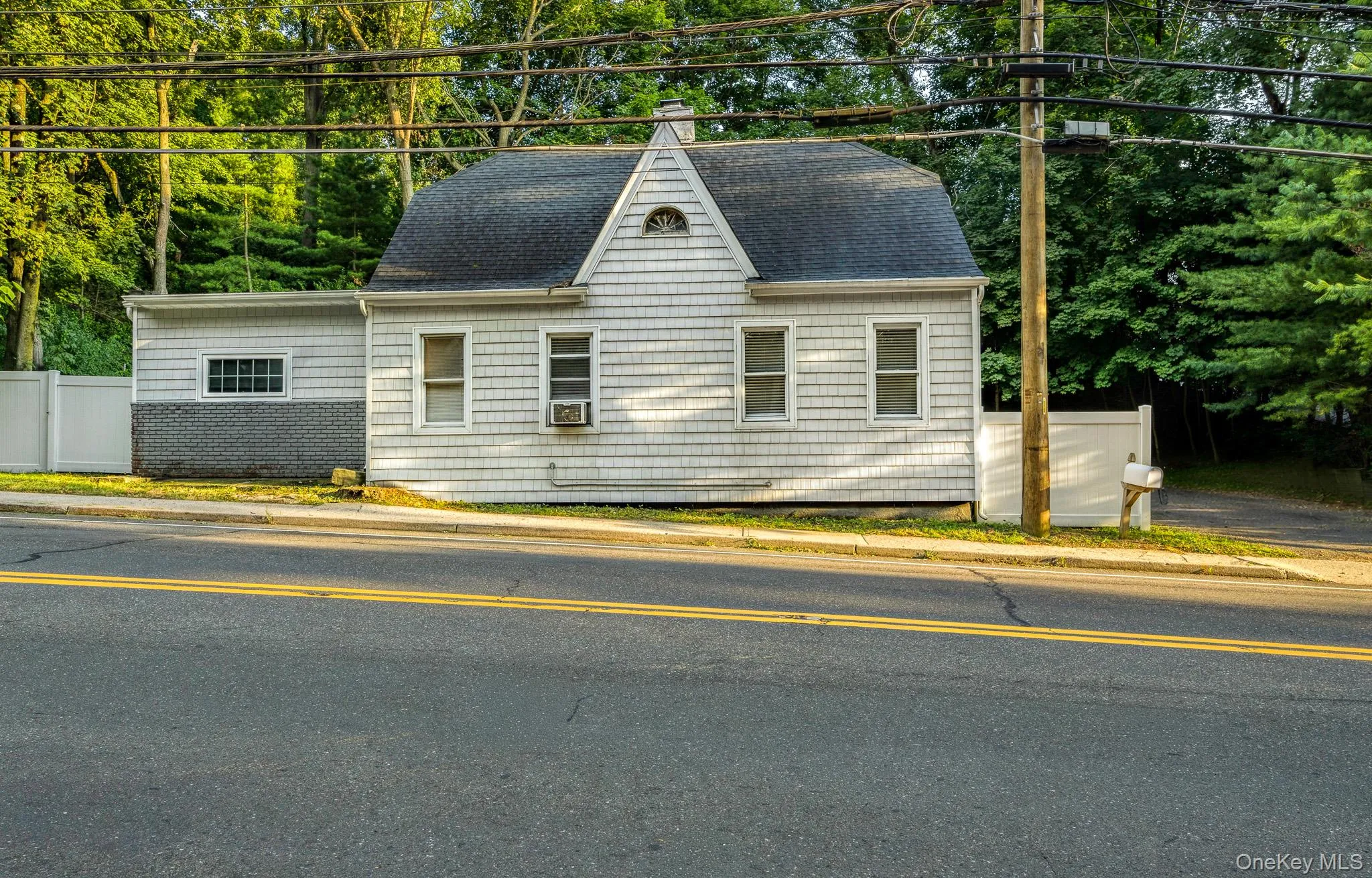 864 Fort Salonga Road, Huntington, NY, 4 Bedrooms Bedrooms, 8 Rooms Rooms,3 BathroomsBathrooms,Residential,For Rent,Fort Salonga,0,1033224 864 Fort Salonga Road, Huntington, NY, 4 Bedrooms Bedrooms, 8 Rooms Rooms,3 BathroomsBathrooms,Residential,For Rent,Fort Salonga,0,1033224