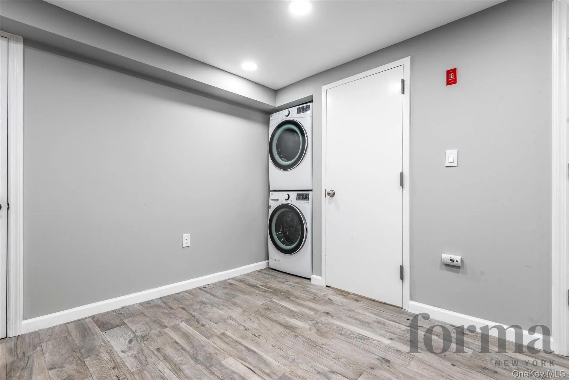 5022 Overbrook Street, New York, NY, 3 Bedrooms Bedrooms, 8 Rooms Rooms,2 BathroomsBathrooms,Residential,For Rent,Overbrook,0,1033227 5022 Overbrook Street, New York, NY, 3 Bedrooms Bedrooms, 8 Rooms Rooms,2 BathroomsBathrooms,Residential,For Rent,Overbrook,0,1033227