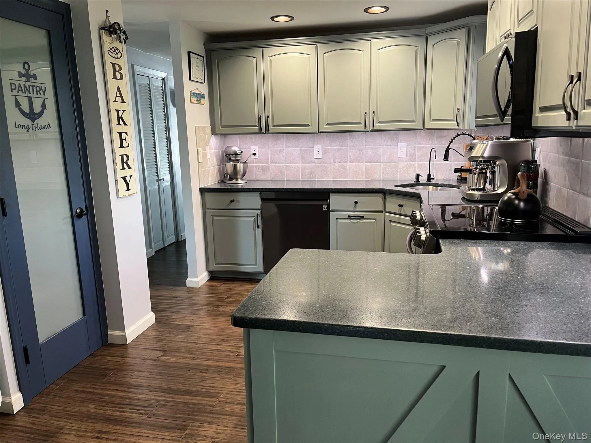 87 Matsunaye Drive, Brookhaven, NY, 4 Bedrooms Bedrooms, 8 Rooms Rooms,2 BathroomsBathrooms,Residential,For Rent,Matsunaye,0,1033236 87 Matsunaye Drive, Brookhaven, NY, 4 Bedrooms Bedrooms, 8 Rooms Rooms,2 BathroomsBathrooms,Residential,For Rent,Matsunaye,0,1033236