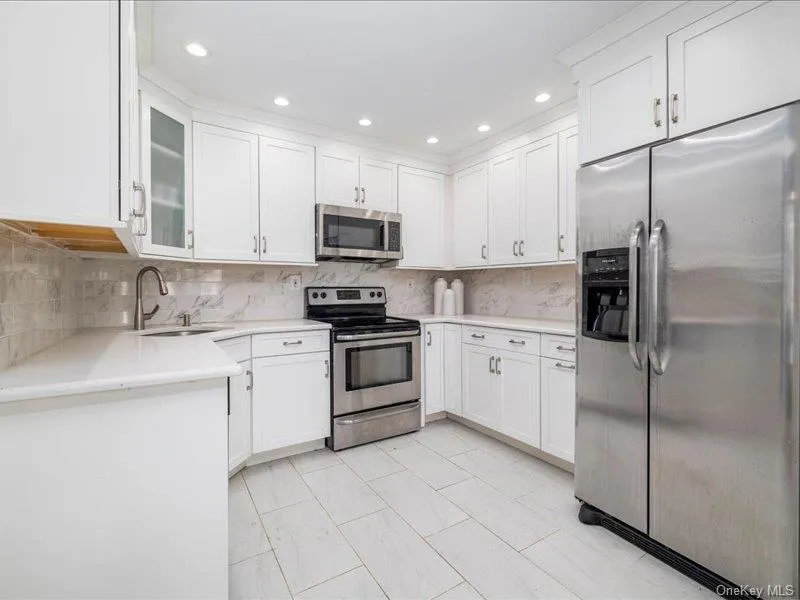 Updated Kitchen with Stainless Steel Appliances Updated Kitchen with Stainless Steel Appliances