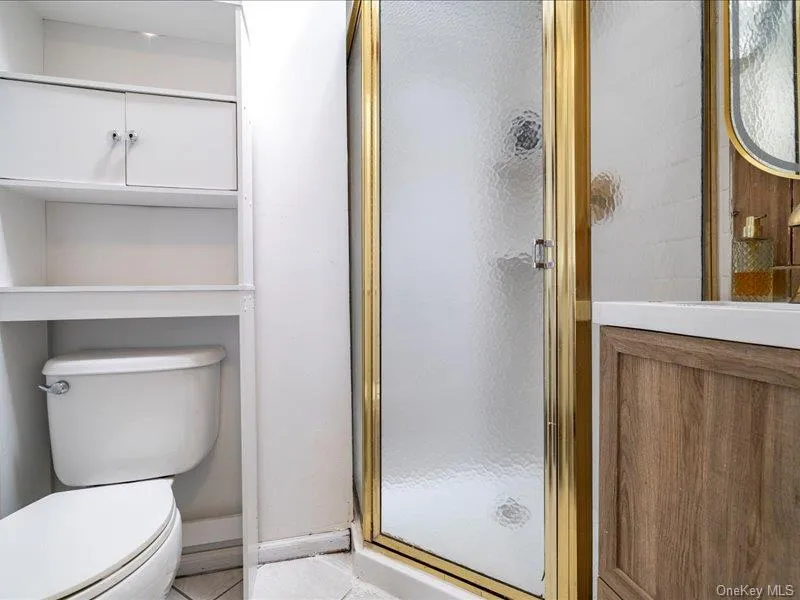 Full Bath Full Bath