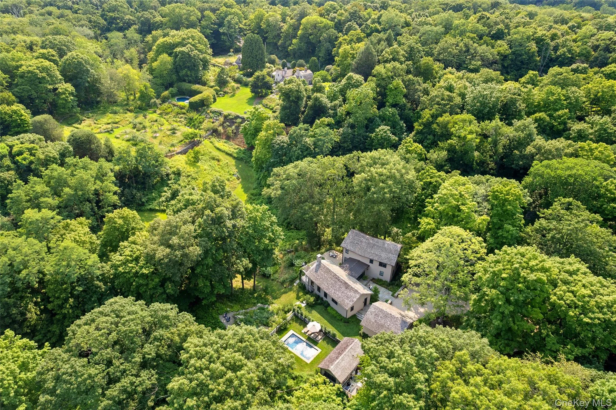 20 Mianus River Road, North Castle, NY, 4 Bedrooms Bedrooms, 7 Rooms Rooms,3 BathroomsBathrooms,Residential Lease,For Rent,Mianus River,0,1033239 20 Mianus River Road, North Castle, NY, 4 Bedrooms Bedrooms, 7 Rooms Rooms,3 BathroomsBathrooms,Residential Lease,For Rent,Mianus River,0,1033239