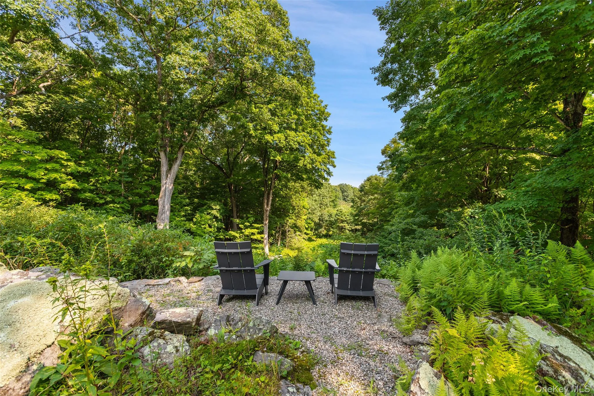20 Mianus River Road, North Castle, NY, 4 Bedrooms Bedrooms, 7 Rooms Rooms,3 BathroomsBathrooms,Residential Lease,For Rent,Mianus River,0,1033239 20 Mianus River Road, North Castle, NY, 4 Bedrooms Bedrooms, 7 Rooms Rooms,3 BathroomsBathrooms,Residential Lease,For Rent,Mianus River,0,1033239