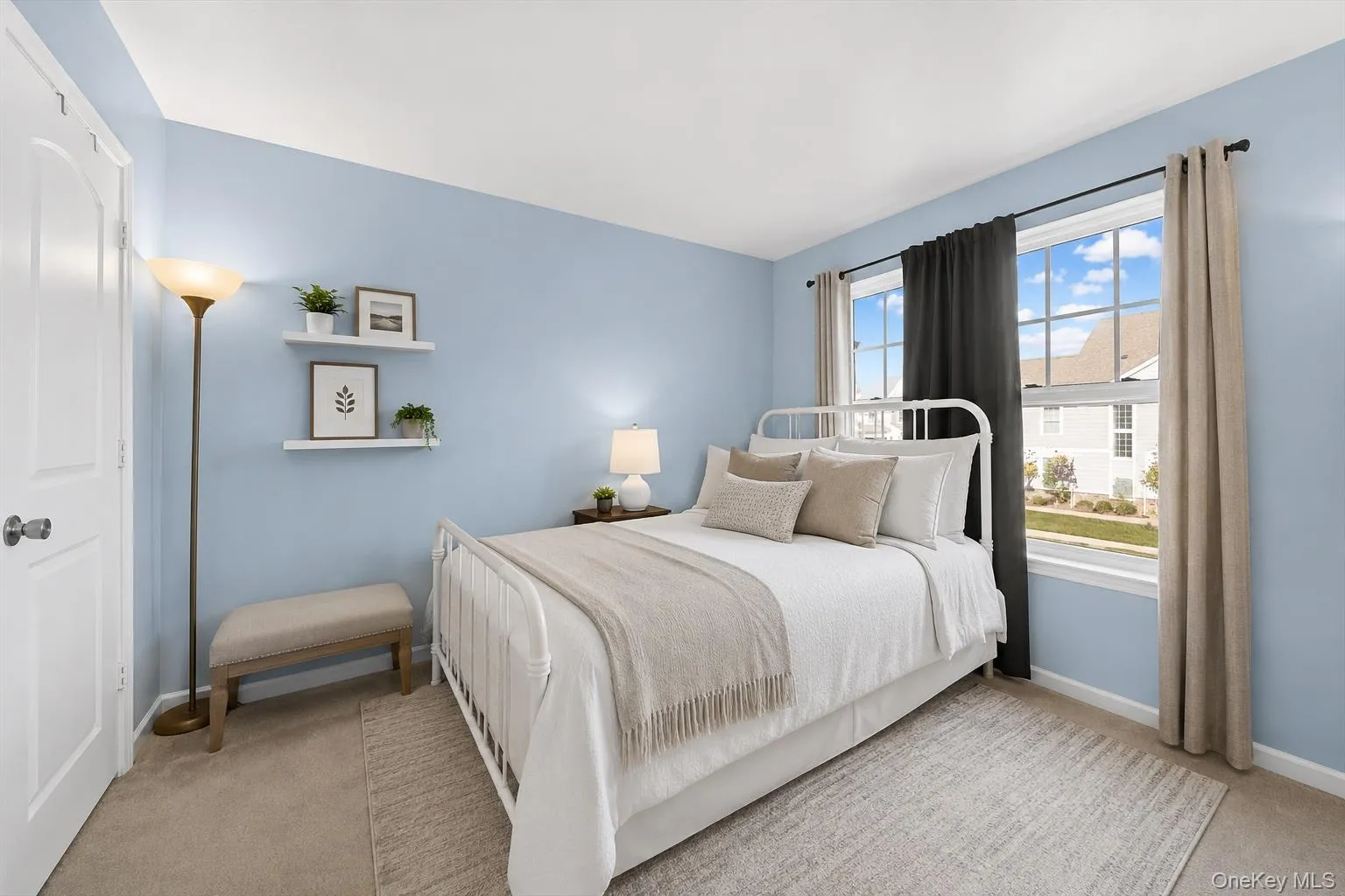 4 Kless Court, Middletown, NY, 3 Bedrooms Bedrooms, 7 Rooms Rooms,2 BathroomsBathrooms,Residential,For Rent,Kless,0,1033242 4 Kless Court, Middletown, NY, 3 Bedrooms Bedrooms, 7 Rooms Rooms,2 BathroomsBathrooms,Residential,For Rent,Kless,0,1033242