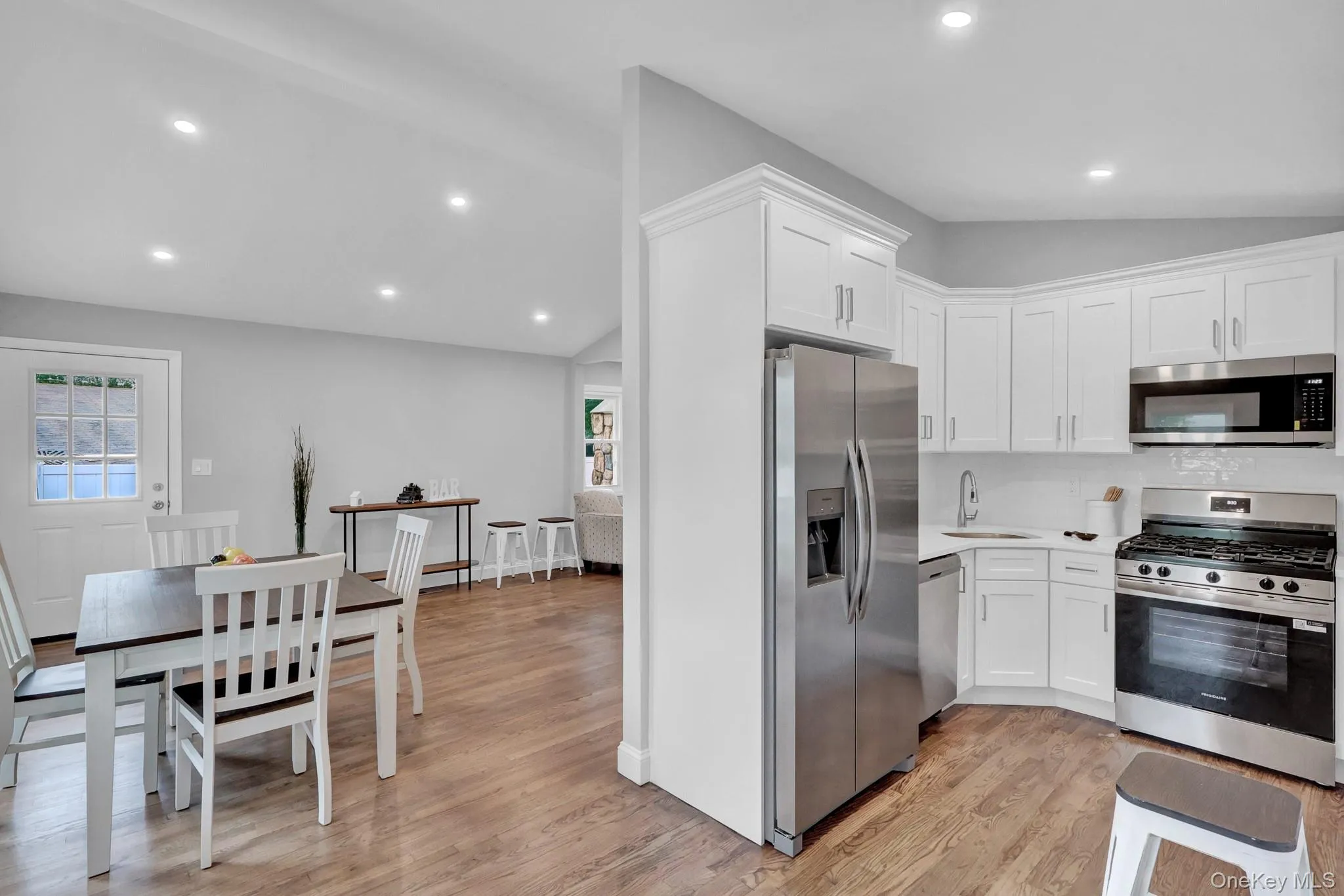 47 Hayrick Lane, Smithtown, NY, 3 Bedrooms Bedrooms, 8 Rooms Rooms,2 BathroomsBathrooms,Residential,For Rent,Hayrick,0,1033244 47 Hayrick Lane, Smithtown, NY, 3 Bedrooms Bedrooms, 8 Rooms Rooms,2 BathroomsBathrooms,Residential,For Rent,Hayrick,0,1033244