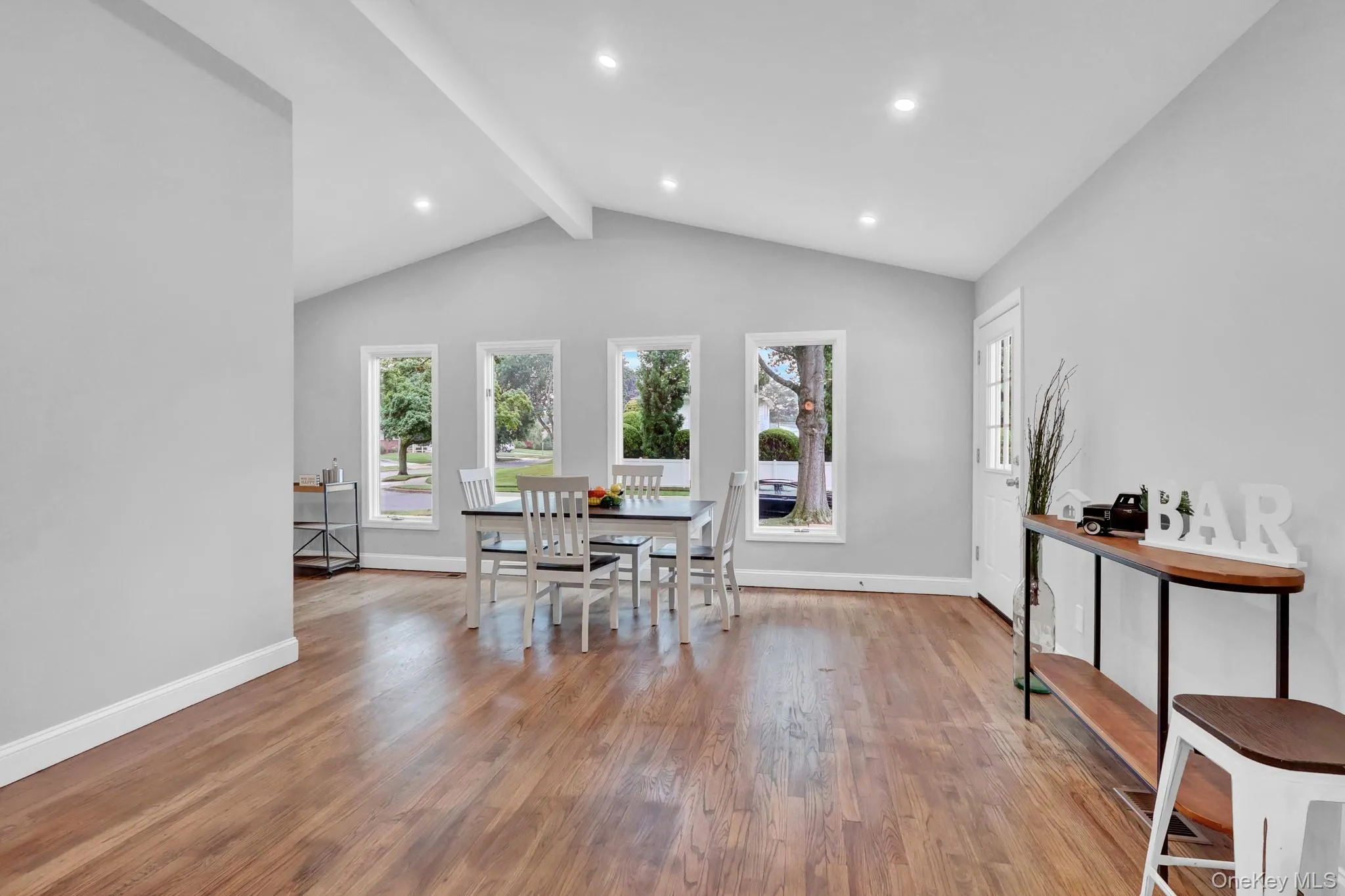 47 Hayrick Lane, Smithtown, NY, 3 Bedrooms Bedrooms, 8 Rooms Rooms,2 BathroomsBathrooms,Residential,For Rent,Hayrick,0,1033244 47 Hayrick Lane, Smithtown, NY, 3 Bedrooms Bedrooms, 8 Rooms Rooms,2 BathroomsBathrooms,Residential,For Rent,Hayrick,0,1033244