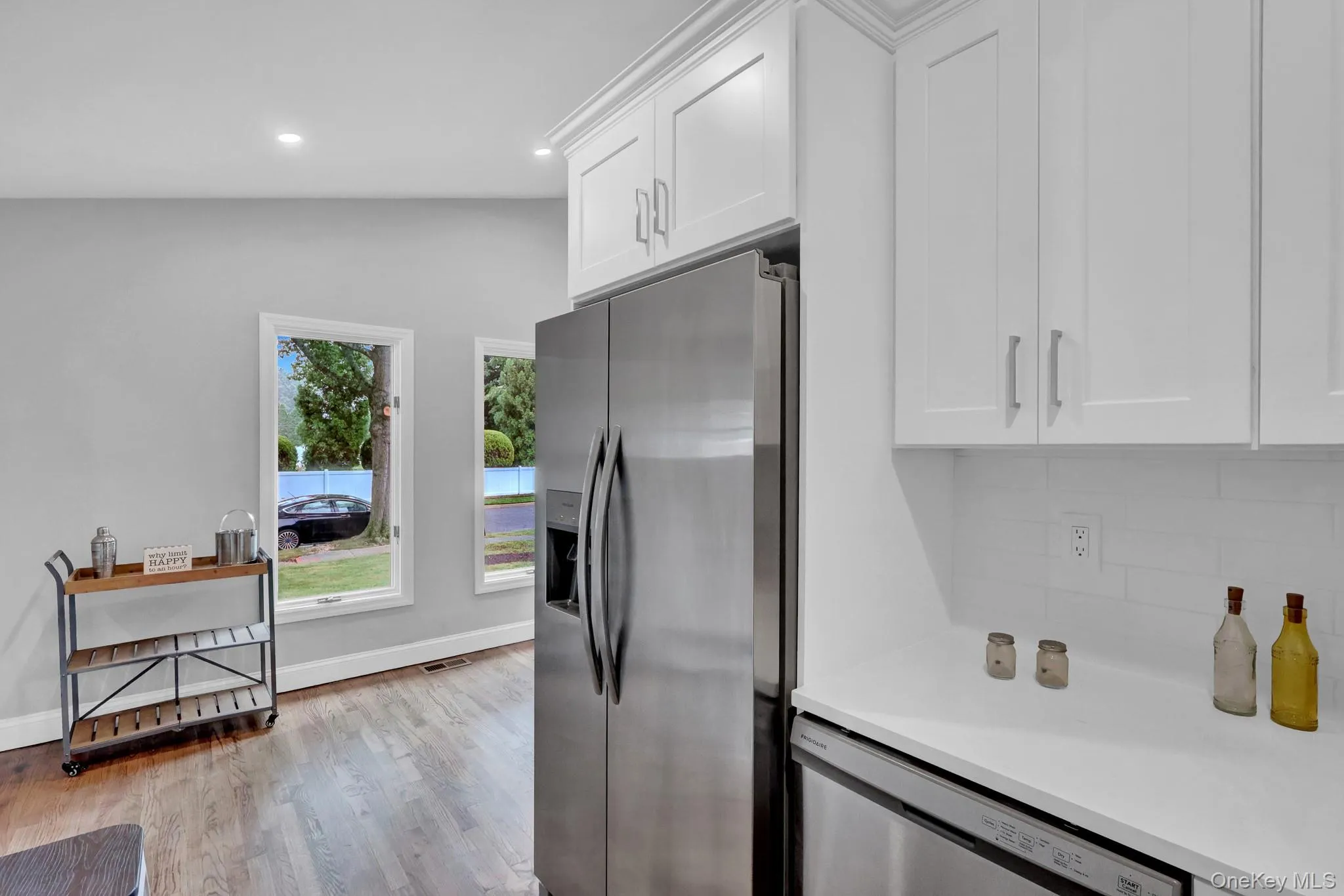 47 Hayrick Lane, Smithtown, NY, 3 Bedrooms Bedrooms, 8 Rooms Rooms,2 BathroomsBathrooms,Residential,For Rent,Hayrick,0,1033244 47 Hayrick Lane, Smithtown, NY, 3 Bedrooms Bedrooms, 8 Rooms Rooms,2 BathroomsBathrooms,Residential,For Rent,Hayrick,0,1033244