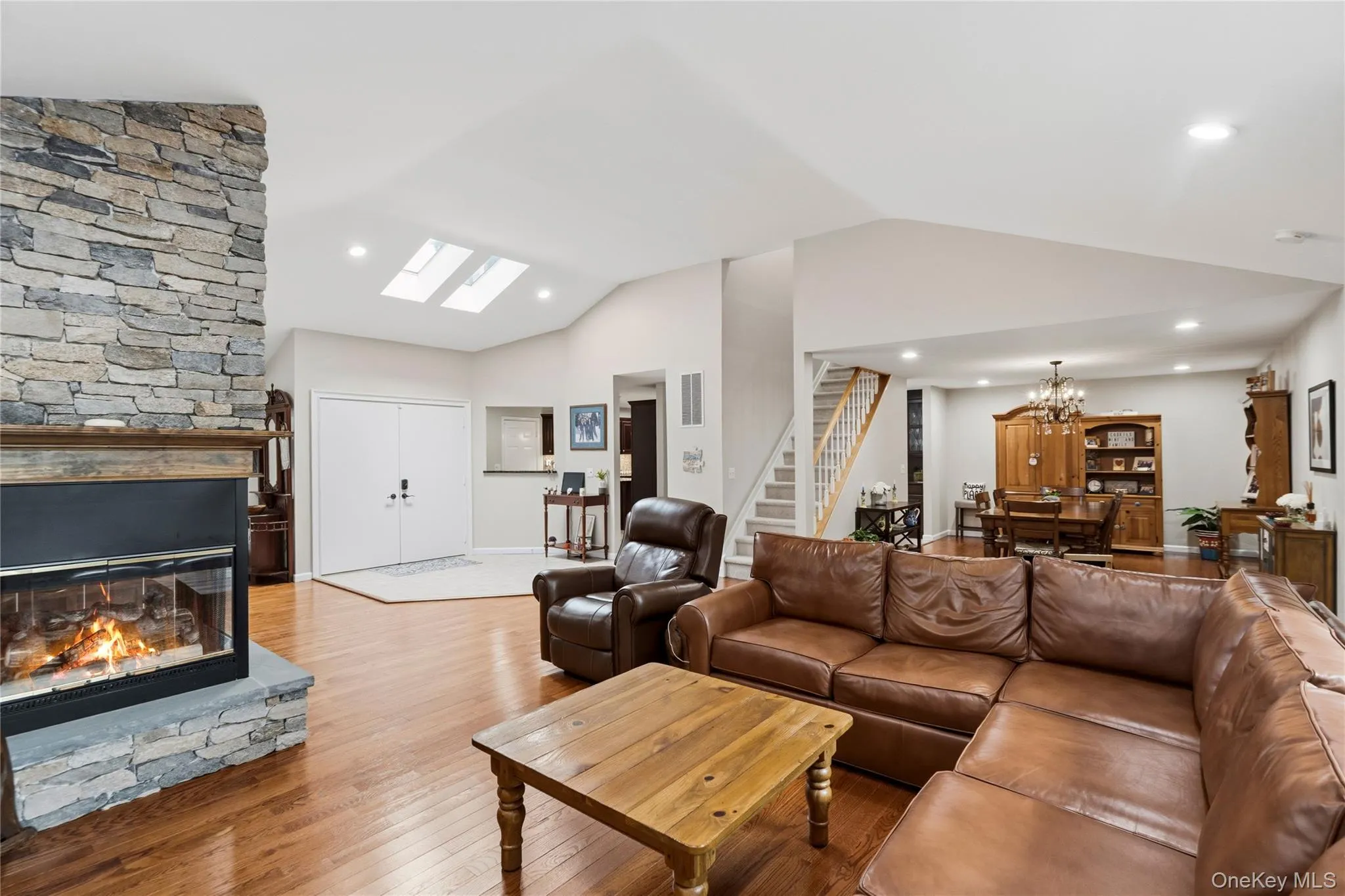 1 Gerriet Court, Huntington, NY, 3 Bedrooms Bedrooms, 7 Rooms Rooms,2 BathroomsBathrooms,Residential,For Rent,Gerriet,0,1033247 1 Gerriet Court, Huntington, NY, 3 Bedrooms Bedrooms, 7 Rooms Rooms,2 BathroomsBathrooms,Residential,For Rent,Gerriet,0,1033247