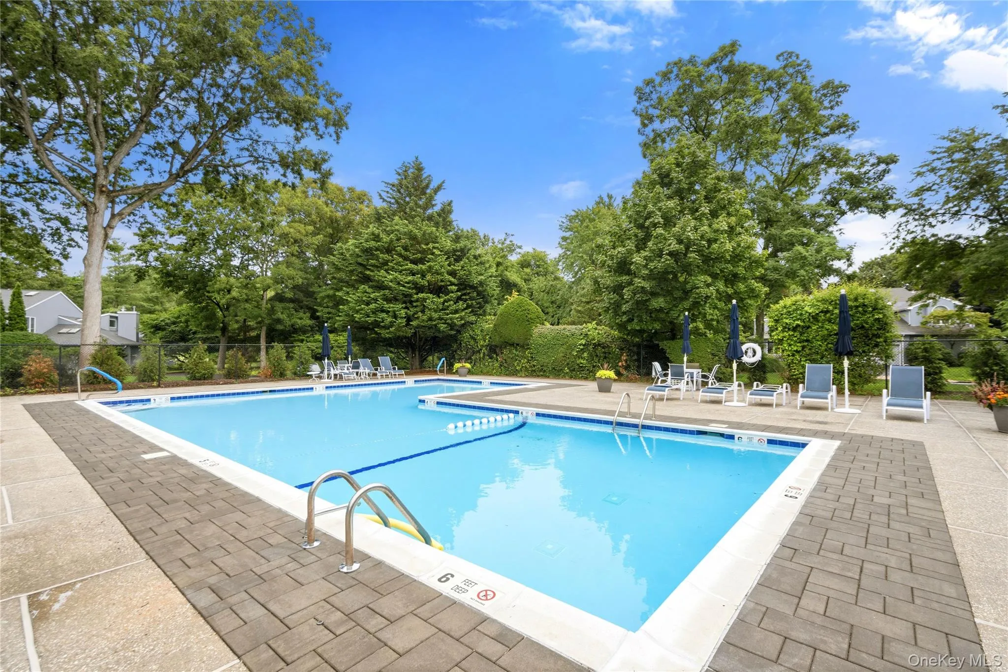 Pool Pool
