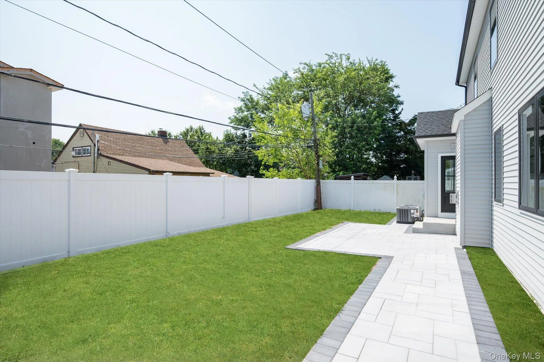 11 Forest Lane, Hempstead, NY, 5 Bedrooms Bedrooms, 15 Rooms Rooms,3 BathroomsBathrooms,Residential,For Rent,Forest,0,1033258 11 Forest Lane, Hempstead, NY, 5 Bedrooms Bedrooms, 15 Rooms Rooms,3 BathroomsBathrooms,Residential,For Rent,Forest,0,1033258