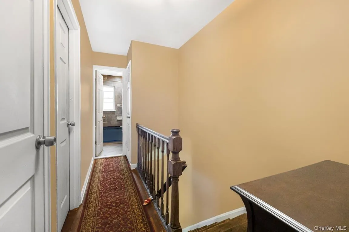 725 230th Street, New York, NY, 3 Bedrooms Bedrooms, 6 Rooms Rooms,1 BathroomBathrooms,Residential,For Rent,230th,0,1033263 725 230th Street, New York, NY, 3 Bedrooms Bedrooms, 6 Rooms Rooms,1 BathroomBathrooms,Residential,For Rent,230th,0,1033263