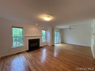 Living and Dining Rooms Living and Dining Rooms