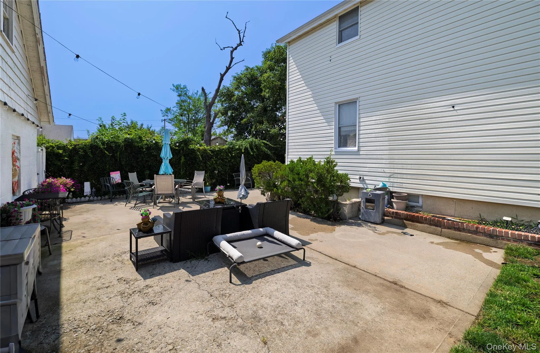 619 6th Street, Babylon, NY, 5 Bedrooms Bedrooms, 10 Rooms Rooms,2 BathroomsBathrooms,Residential,For Rent,6th,0,1033268 619 6th Street, Babylon, NY, 5 Bedrooms Bedrooms, 10 Rooms Rooms,2 BathroomsBathrooms,Residential,For Rent,6th,0,1033268