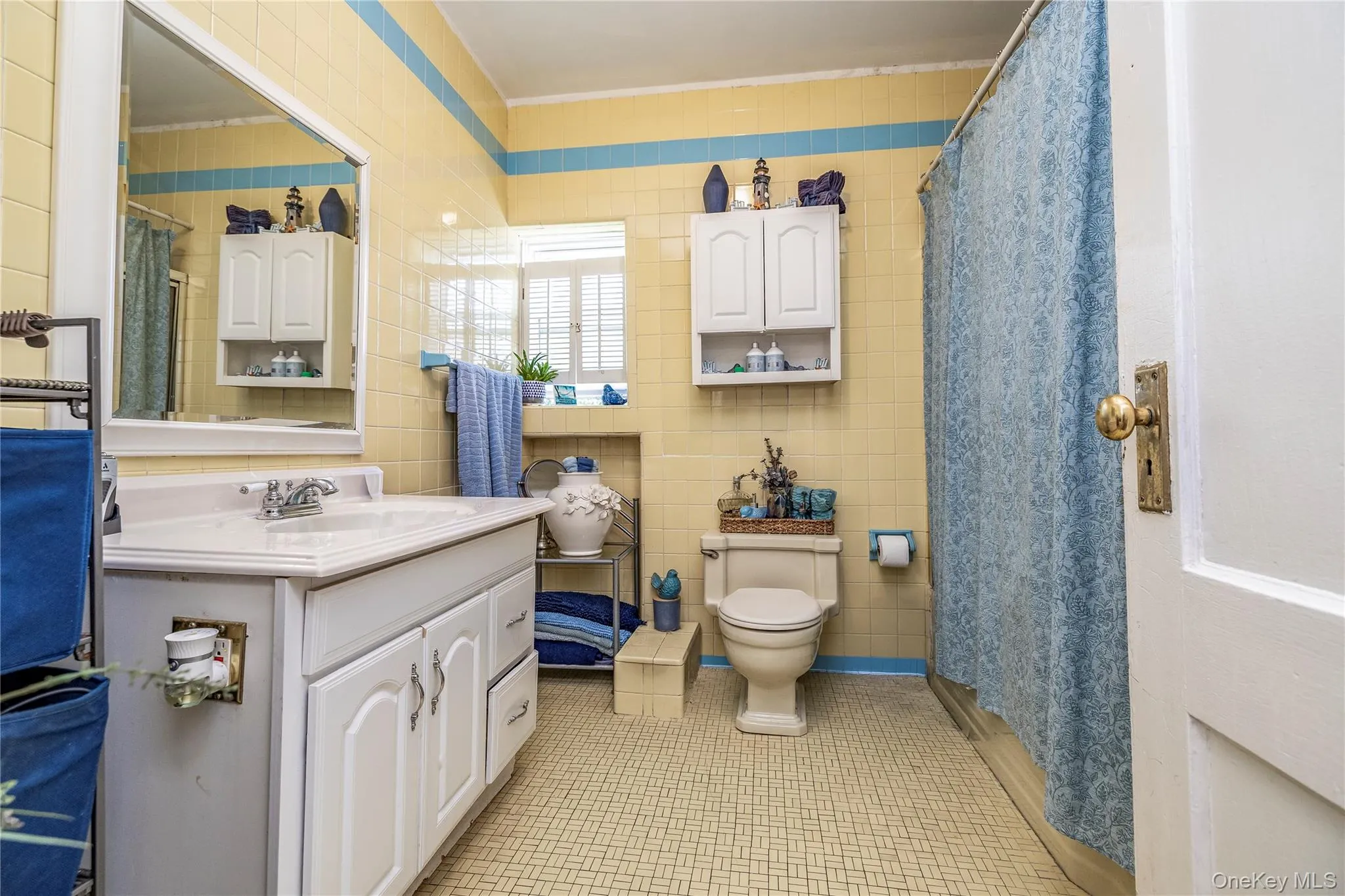 619 6th Street, Babylon, NY, 5 Bedrooms Bedrooms, 10 Rooms Rooms,2 BathroomsBathrooms,Residential,For Rent,6th,0,1033268 619 6th Street, Babylon, NY, 5 Bedrooms Bedrooms, 10 Rooms Rooms,2 BathroomsBathrooms,Residential,For Rent,6th,0,1033268