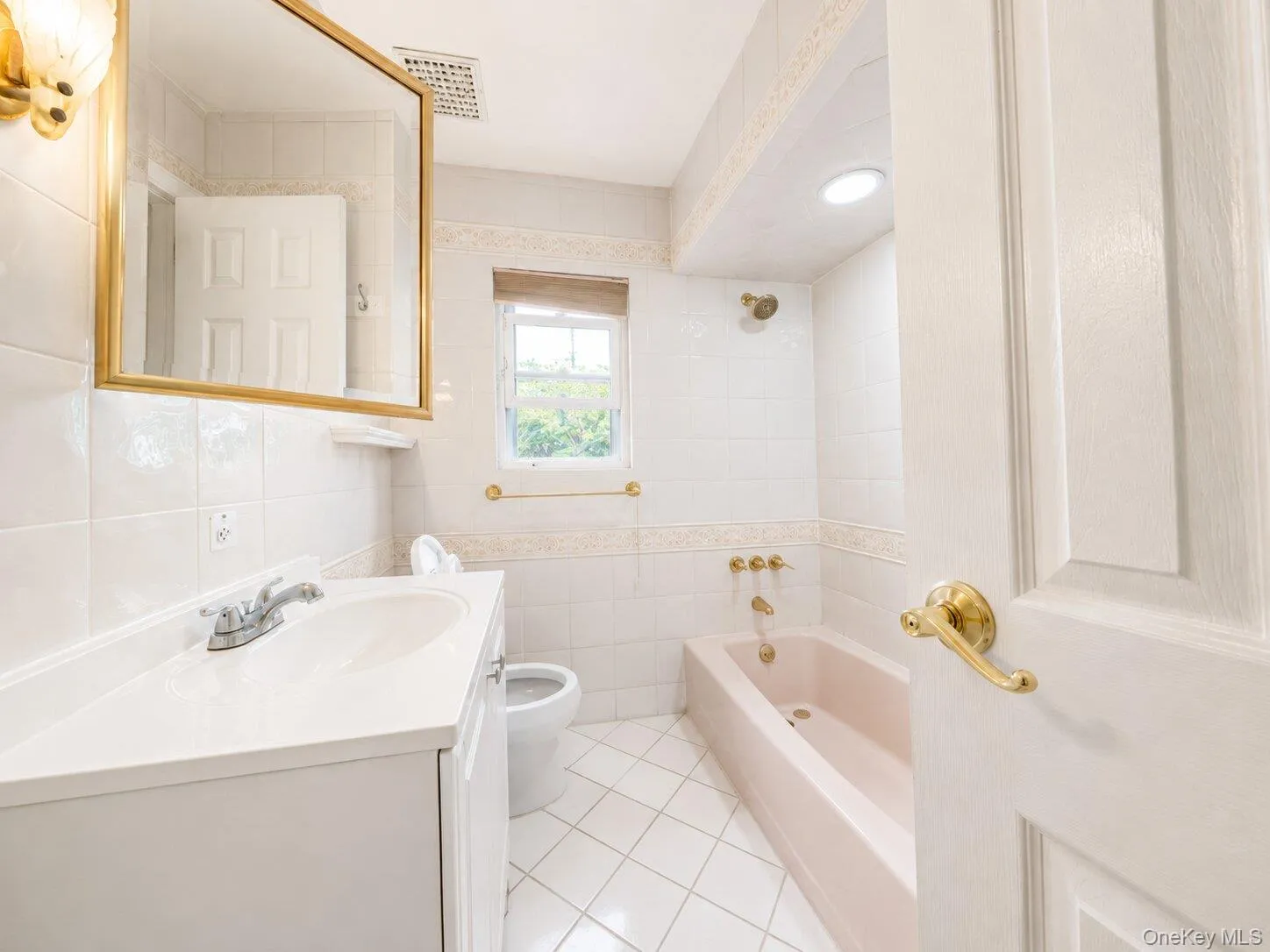 157-08 22nd Avenue, New York, NY, 3 Bedrooms Bedrooms, 6 Rooms Rooms,2 BathroomsBathrooms,Residential,For Rent,22nd,0,1033269 157-08 22nd Avenue, New York, NY, 3 Bedrooms Bedrooms, 6 Rooms Rooms,2 BathroomsBathrooms,Residential,For Rent,22nd,0,1033269