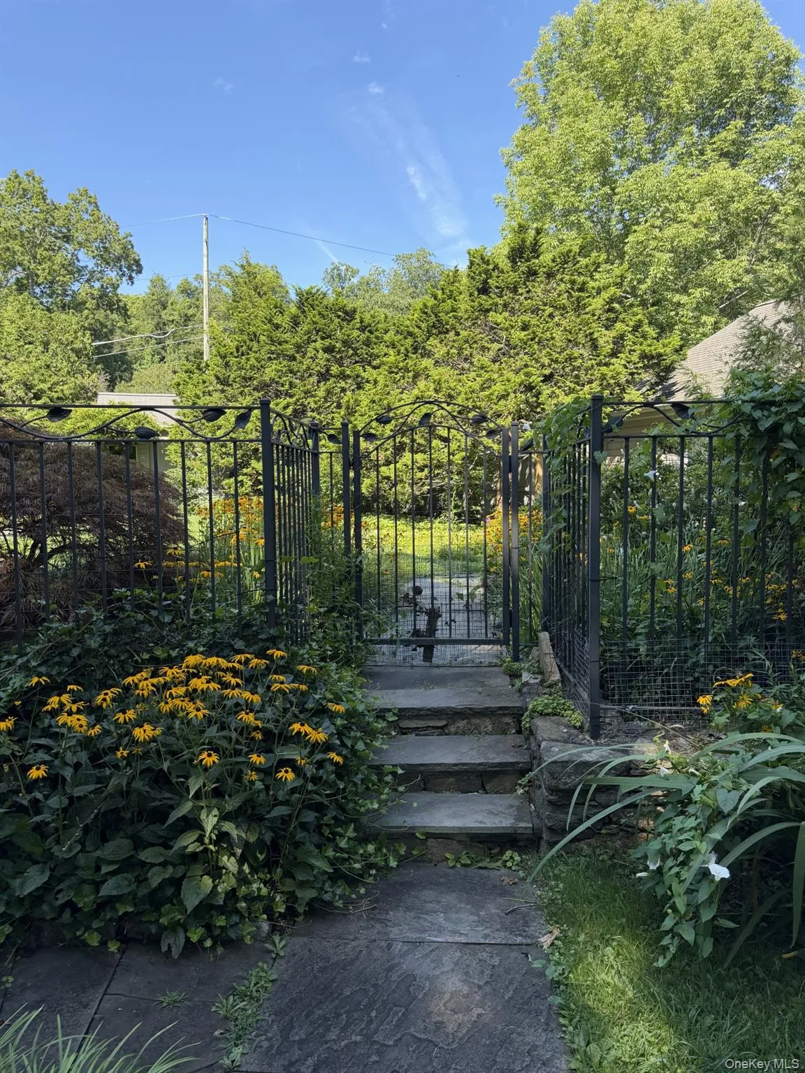 5 Shore Trail, Lewisboro, NY, 2 Bedrooms Bedrooms, 7 Rooms Rooms,3 BathroomsBathrooms,Residential Lease,For Rent,Shore,0,1033271 5 Shore Trail, Lewisboro, NY, 2 Bedrooms Bedrooms, 7 Rooms Rooms,3 BathroomsBathrooms,Residential Lease,For Rent,Shore,0,1033271