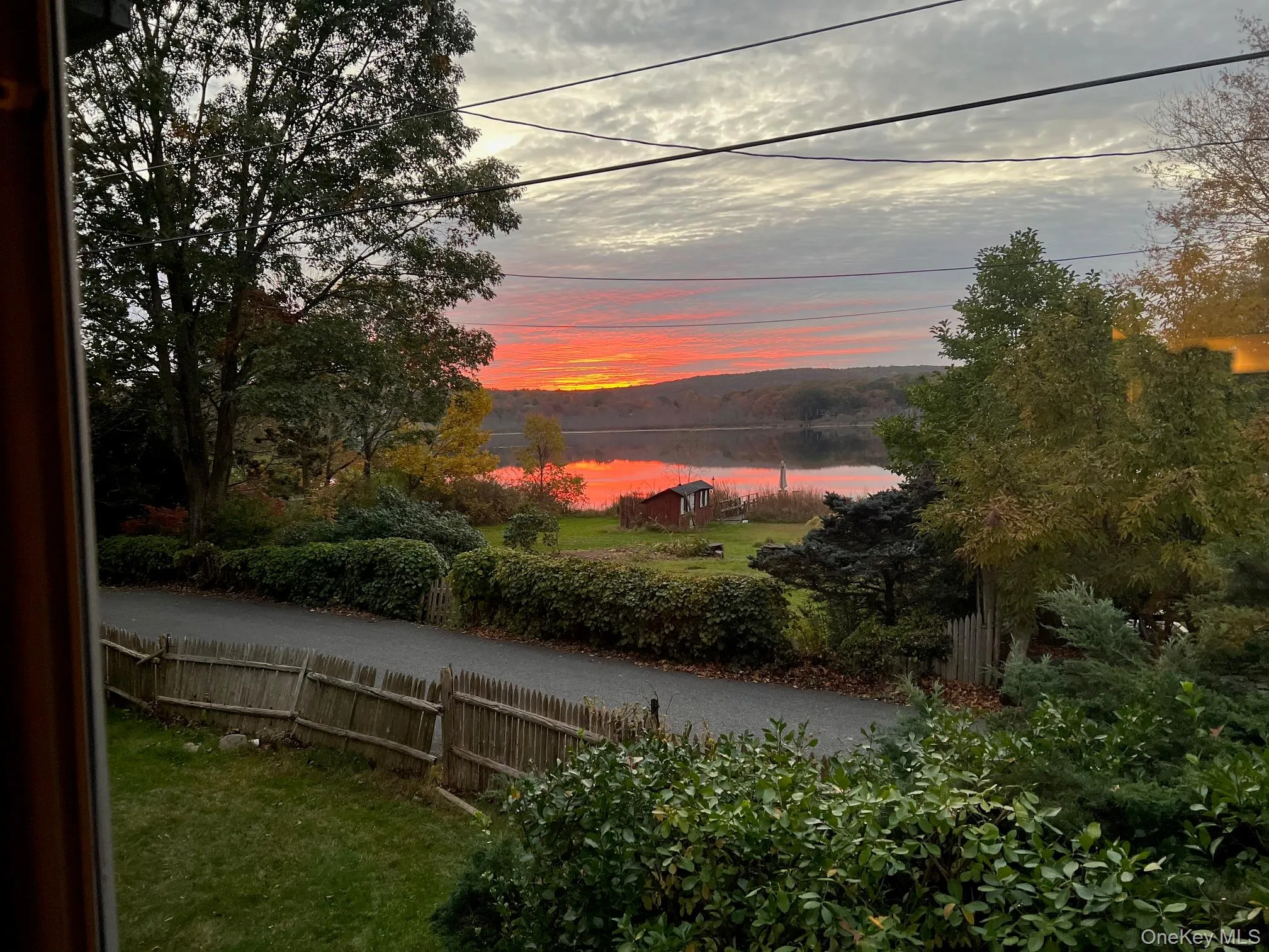 5 Shore Trail, Lewisboro, NY, 2 Bedrooms Bedrooms, 7 Rooms Rooms,3 BathroomsBathrooms,Residential Lease,For Rent,Shore,0,1033271 5 Shore Trail, Lewisboro, NY, 2 Bedrooms Bedrooms, 7 Rooms Rooms,3 BathroomsBathrooms,Residential Lease,For Rent,Shore,0,1033271