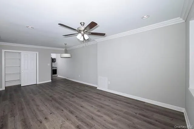 425 Newbridge Road, Hempstead, NY, 1 Bedroom Bedrooms, 4 Rooms Rooms,1 BathroomBathrooms,Residential Lease,For Rent,Newbridge,0,1033272 425 Newbridge Road, Hempstead, NY, 1 Bedroom Bedrooms, 4 Rooms Rooms,1 BathroomBathrooms,Residential Lease,For Rent,Newbridge,0,1033272