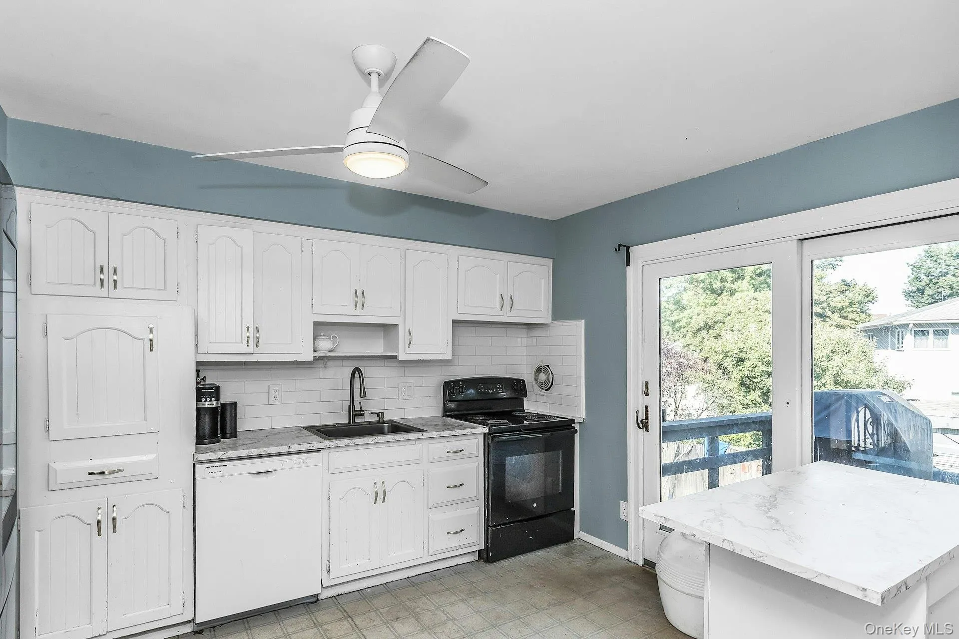 1 Karen Court, Oyster Bay, NY, 5 Bedrooms Bedrooms, 10 Rooms Rooms,3 BathroomsBathrooms,Residential,For Rent,Karen,0,1033273 1 Karen Court, Oyster Bay, NY, 5 Bedrooms Bedrooms, 10 Rooms Rooms,3 BathroomsBathrooms,Residential,For Rent,Karen,0,1033273