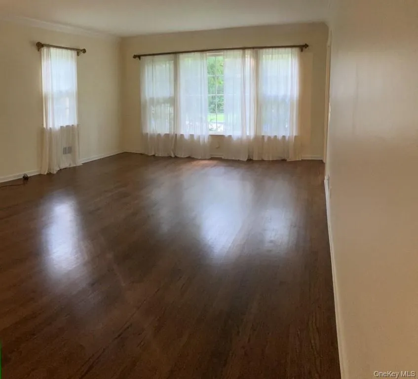 20 Springdale Road, Scarsdale, NY, 5 Bedrooms Bedrooms, 10 Rooms Rooms,3 BathroomsBathrooms,Residential Lease,For Rent,Springdale,0,1033281 20 Springdale Road, Scarsdale, NY, 5 Bedrooms Bedrooms, 10 Rooms Rooms,3 BathroomsBathrooms,Residential Lease,For Rent,Springdale,0,1033281