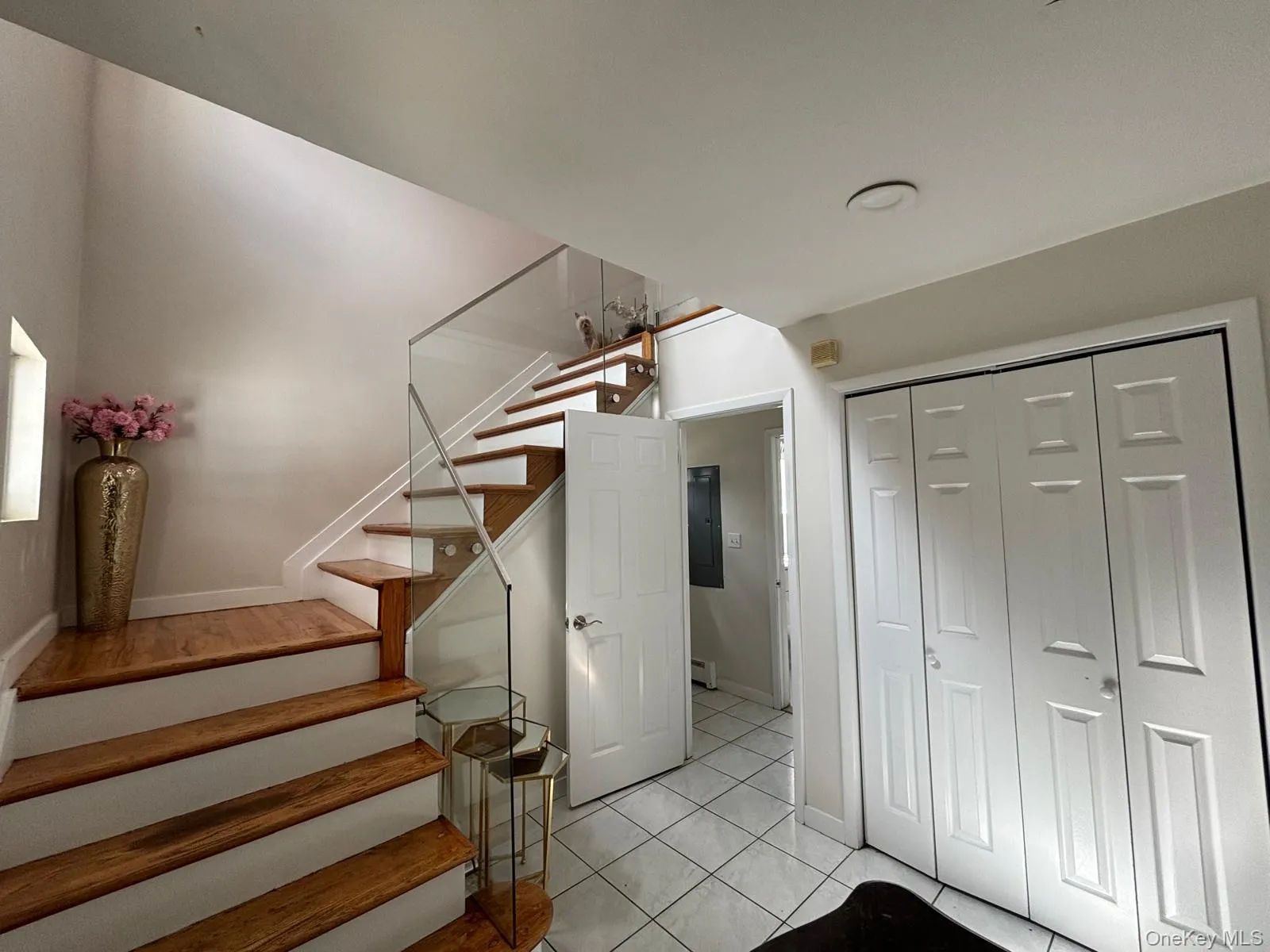 93 Peters Avenue, Hempstead, NY, 5 Bedrooms Bedrooms, 8 Rooms Rooms,3 BathroomsBathrooms,Residential,For Rent,Peters,0,1033284 93 Peters Avenue, Hempstead, NY, 5 Bedrooms Bedrooms, 8 Rooms Rooms,3 BathroomsBathrooms,Residential,For Rent,Peters,0,1033284