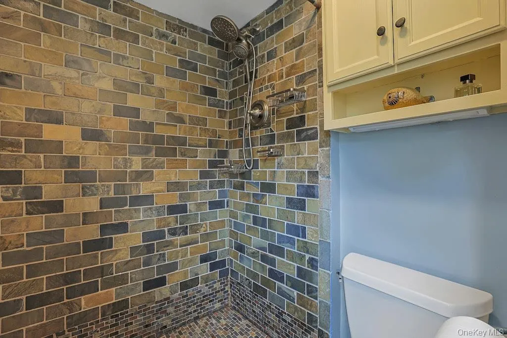 21 Anderson Avenue, Mount Pleasant, NY, 4 Bedrooms Bedrooms, 9 Rooms Rooms,2 BathroomsBathrooms,Residential Lease,For Rent,Anderson,0,1033287 21 Anderson Avenue, Mount Pleasant, NY, 4 Bedrooms Bedrooms, 9 Rooms Rooms,2 BathroomsBathrooms,Residential Lease,For Rent,Anderson,0,1033287