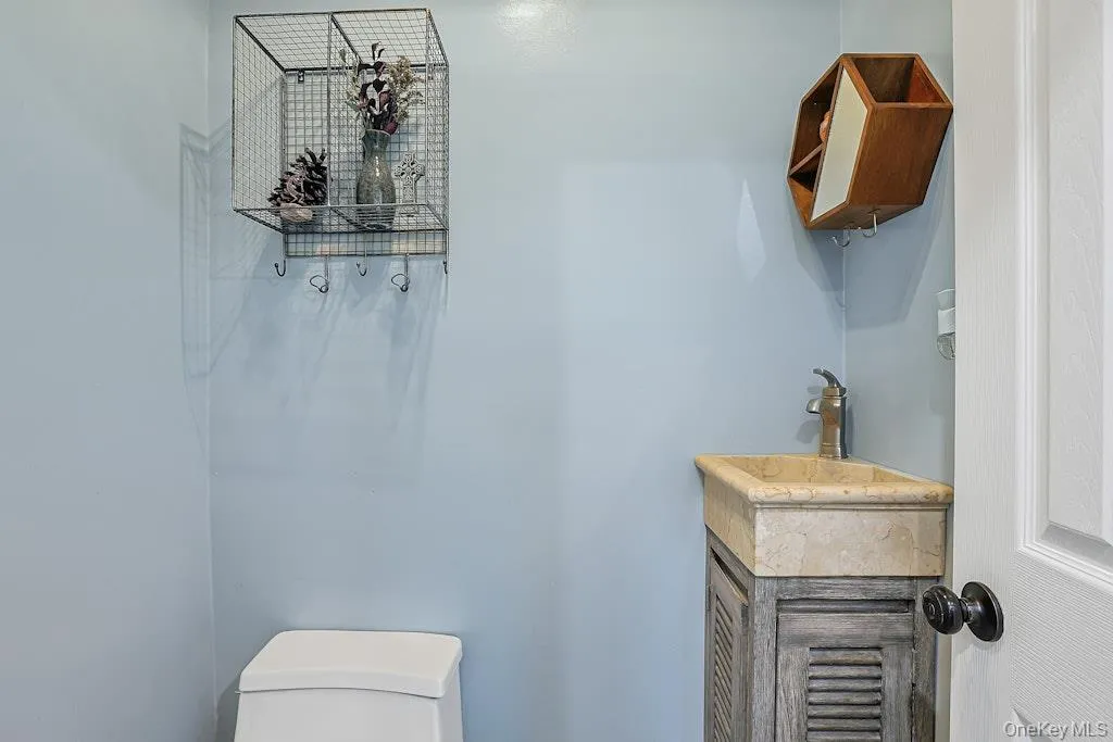 21 Anderson Avenue, Mount Pleasant, NY, 4 Bedrooms Bedrooms, 9 Rooms Rooms,2 BathroomsBathrooms,Residential Lease,For Rent,Anderson,0,1033287 21 Anderson Avenue, Mount Pleasant, NY, 4 Bedrooms Bedrooms, 9 Rooms Rooms,2 BathroomsBathrooms,Residential Lease,For Rent,Anderson,0,1033287