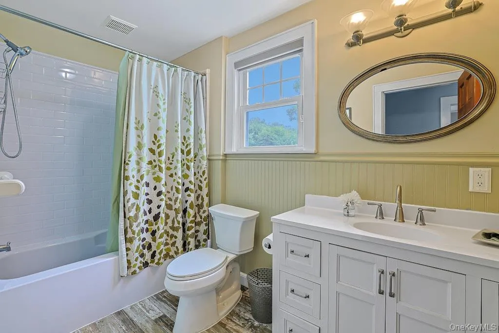 21 Anderson Avenue, Mount Pleasant, NY, 4 Bedrooms Bedrooms, 9 Rooms Rooms,2 BathroomsBathrooms,Residential Lease,For Rent,Anderson,0,1033287 21 Anderson Avenue, Mount Pleasant, NY, 4 Bedrooms Bedrooms, 9 Rooms Rooms,2 BathroomsBathrooms,Residential Lease,For Rent,Anderson,0,1033287