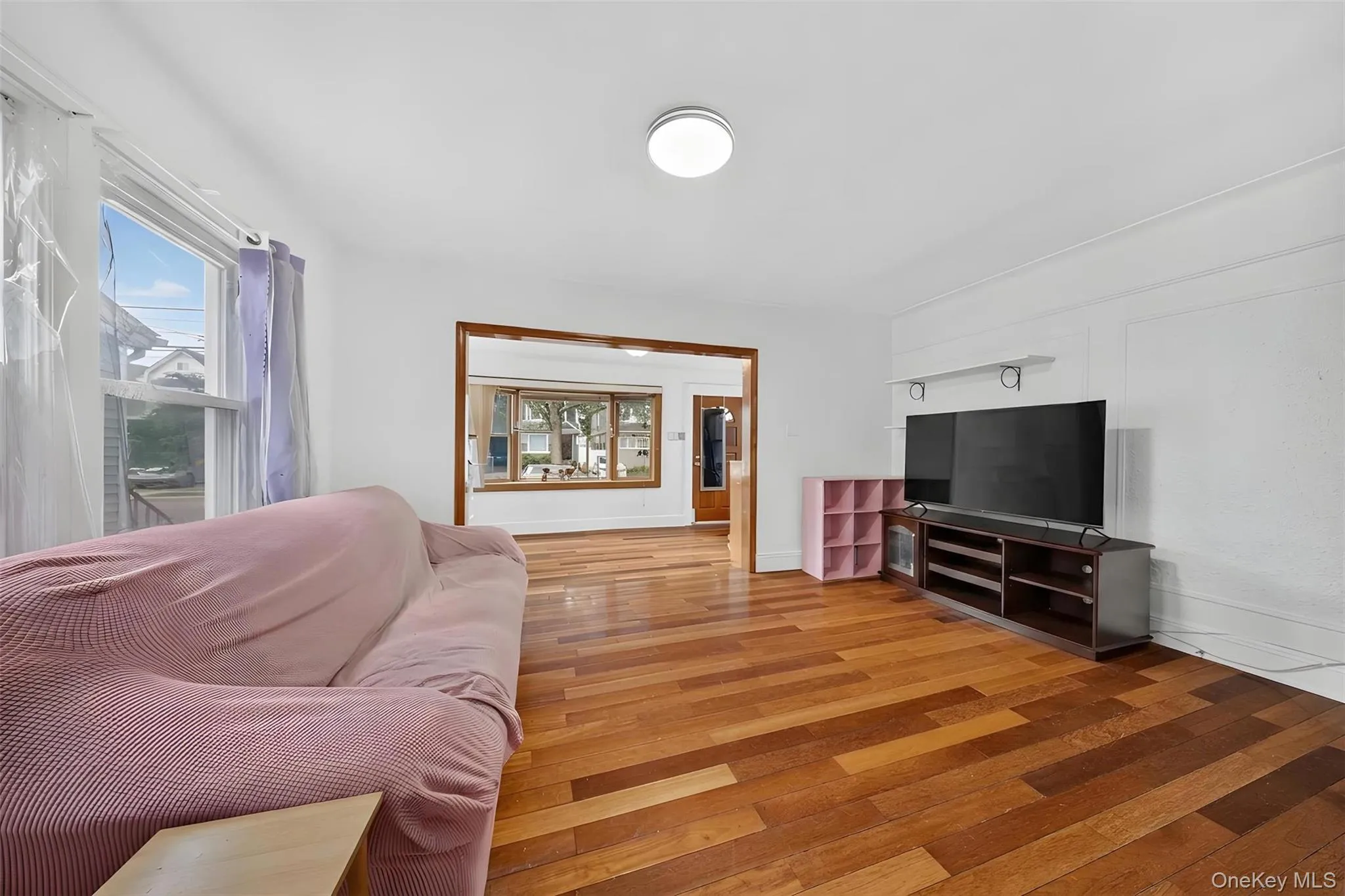 7129 Manse Street, New York, NY, 3 Bedrooms Bedrooms, 8 Rooms Rooms,1 BathroomBathrooms,Residential,For Rent,Manse,0,1033288 7129 Manse Street, New York, NY, 3 Bedrooms Bedrooms, 8 Rooms Rooms,1 BathroomBathrooms,Residential,For Rent,Manse,0,1033288