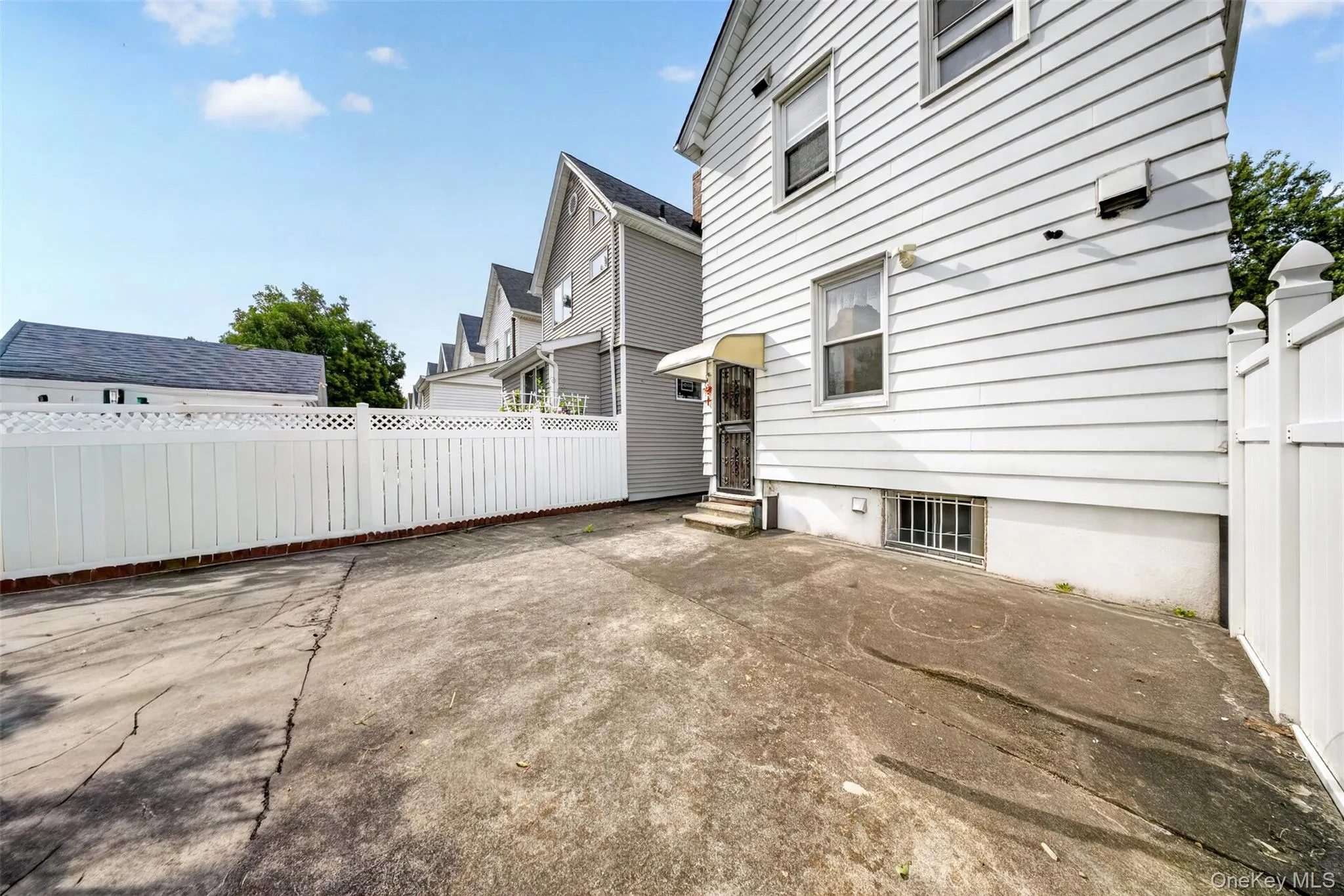 7129 Manse Street, New York, NY, 3 Bedrooms Bedrooms, 8 Rooms Rooms,1 BathroomBathrooms,Residential,For Rent,Manse,0,1033288 7129 Manse Street, New York, NY, 3 Bedrooms Bedrooms, 8 Rooms Rooms,1 BathroomBathrooms,Residential,For Rent,Manse,0,1033288