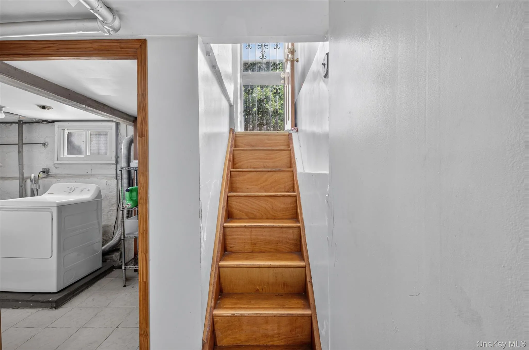 7129 Manse Street, New York, NY, 3 Bedrooms Bedrooms, 8 Rooms Rooms,1 BathroomBathrooms,Residential,For Rent,Manse,0,1033288 7129 Manse Street, New York, NY, 3 Bedrooms Bedrooms, 8 Rooms Rooms,1 BathroomBathrooms,Residential,For Rent,Manse,0,1033288