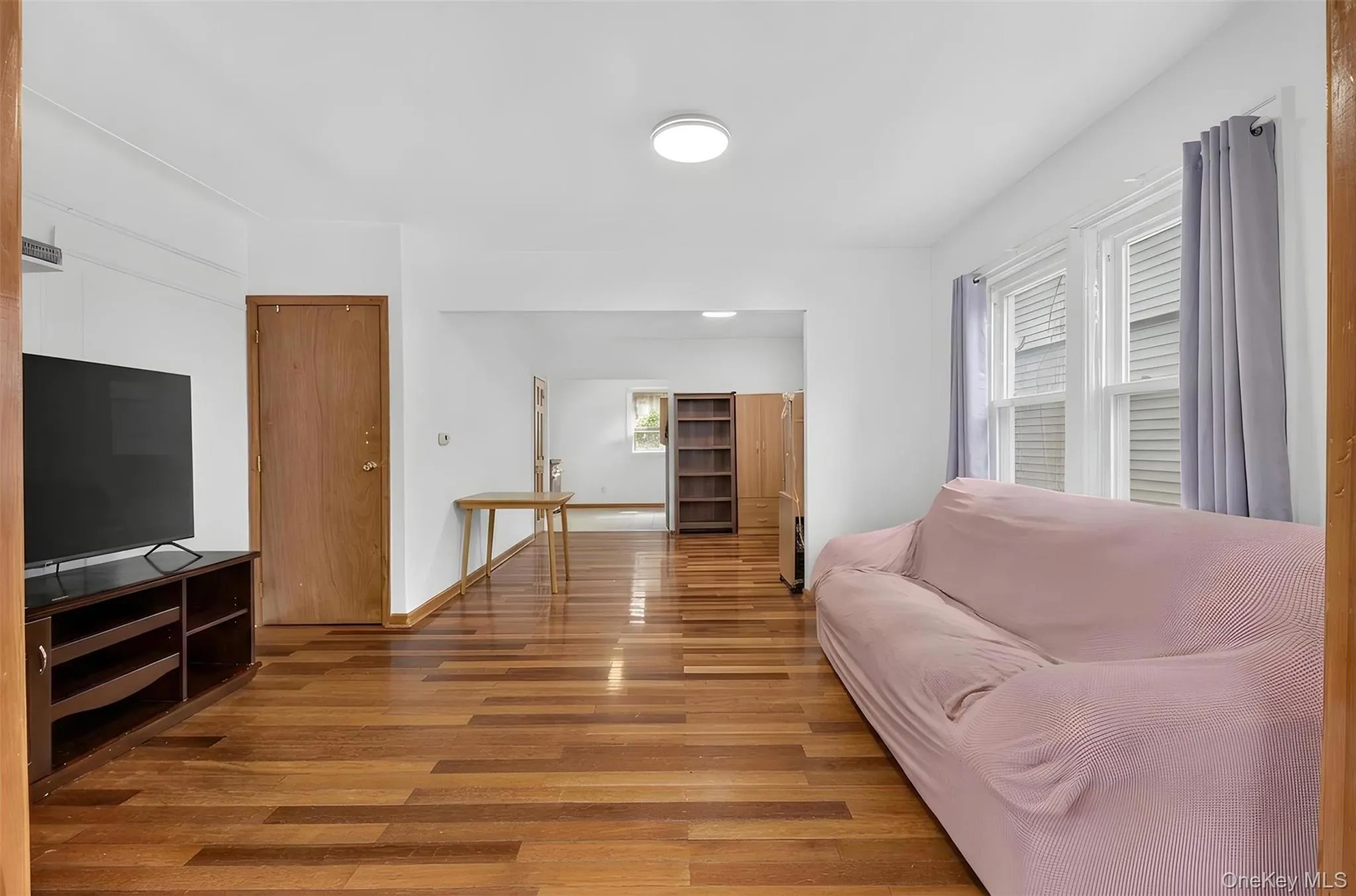 7129 Manse Street, New York, NY, 3 Bedrooms Bedrooms, 8 Rooms Rooms,1 BathroomBathrooms,Residential,For Rent,Manse,0,1033288 7129 Manse Street, New York, NY, 3 Bedrooms Bedrooms, 8 Rooms Rooms,1 BathroomBathrooms,Residential,For Rent,Manse,0,1033288